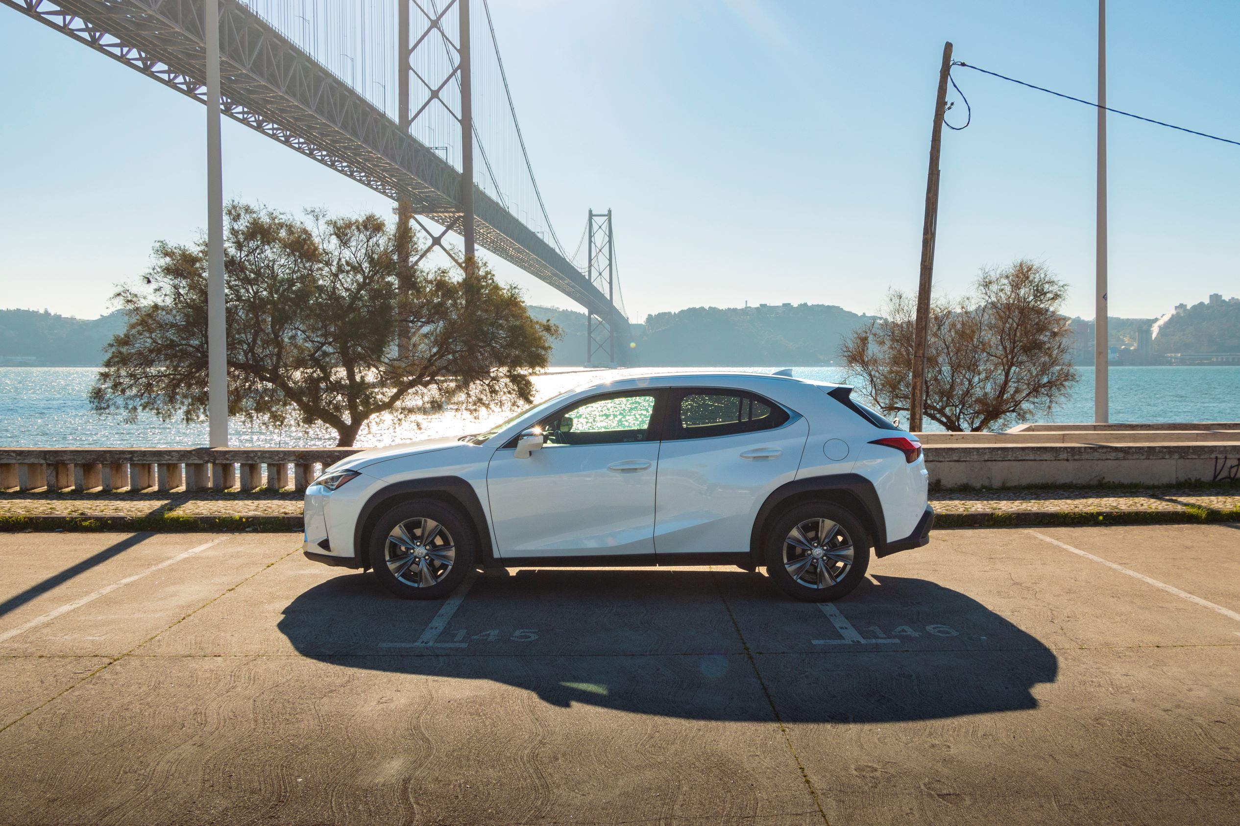 LEXUS UX 250H UX 250h Executive Plus