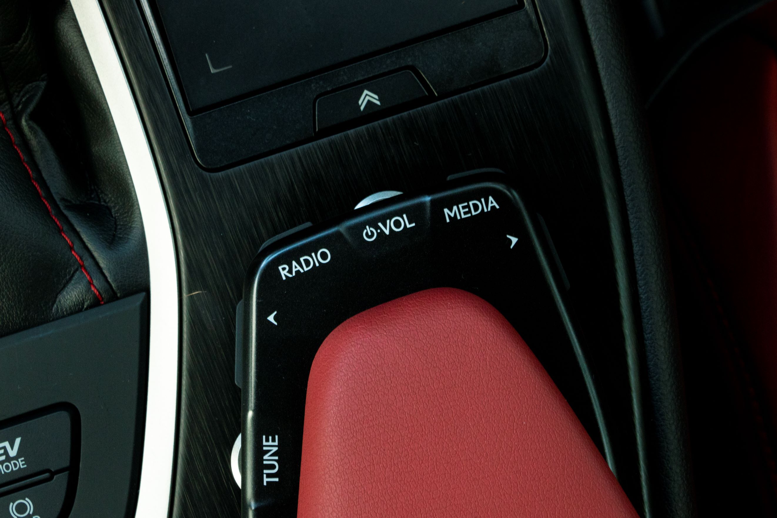 LEXUS UX 250H UX 250h F Sport