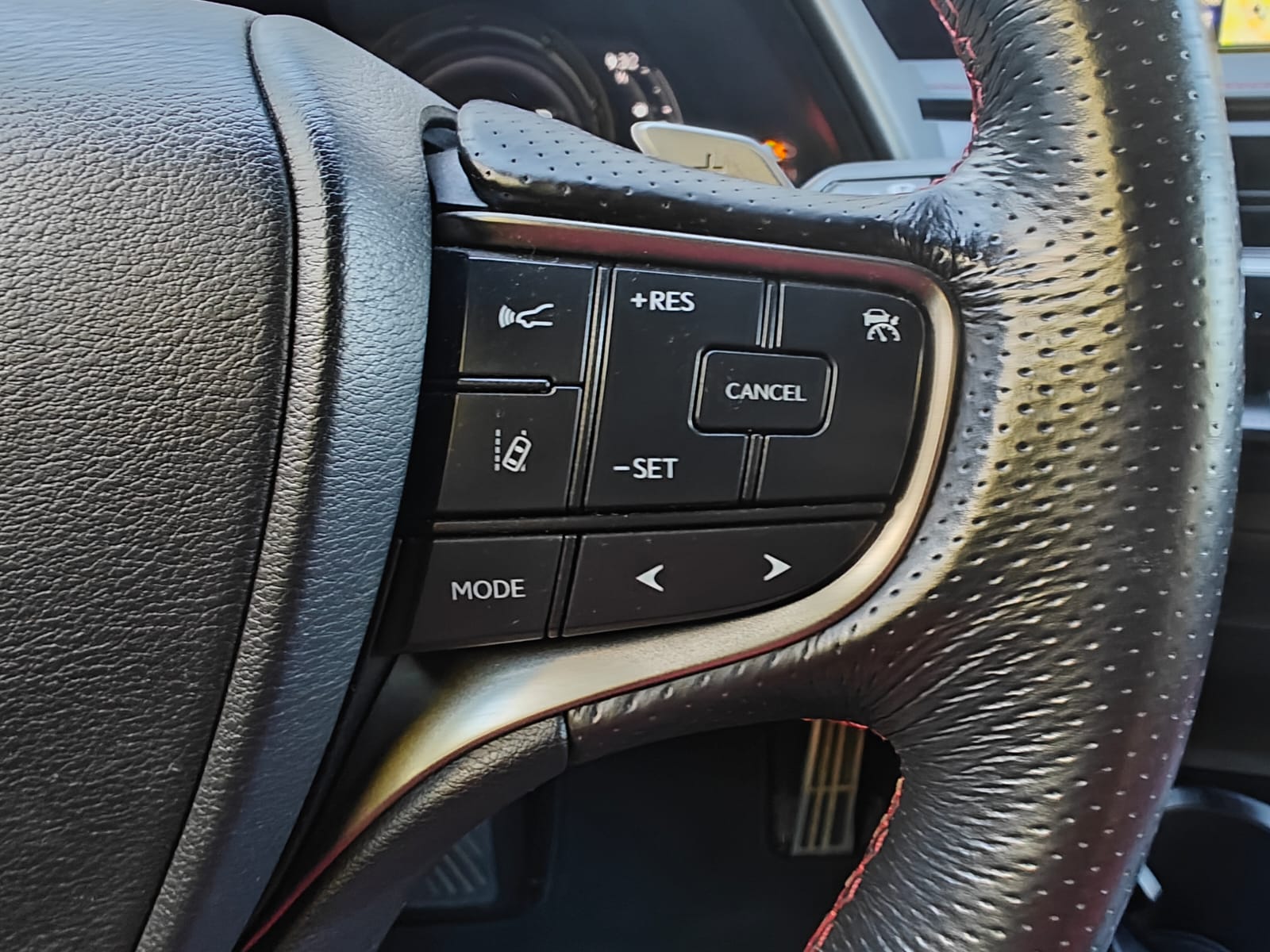 LEXUS UX 250H UX 250h F Sport