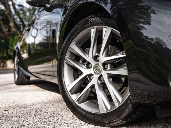 LEXUS IS IS 300h Executive+ 