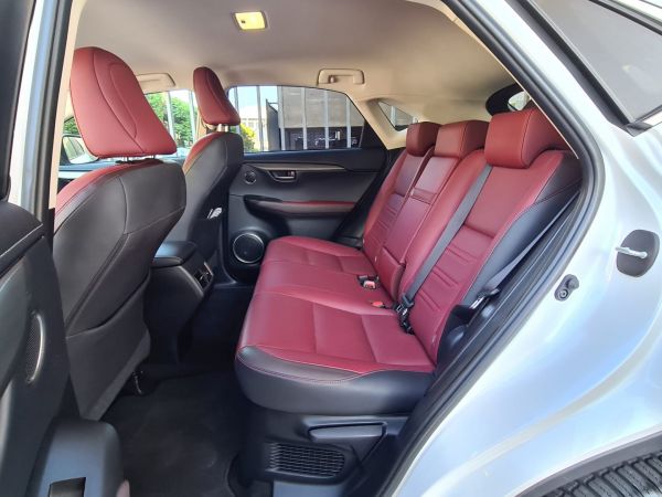 LEXUS NX NX 300h Executive+