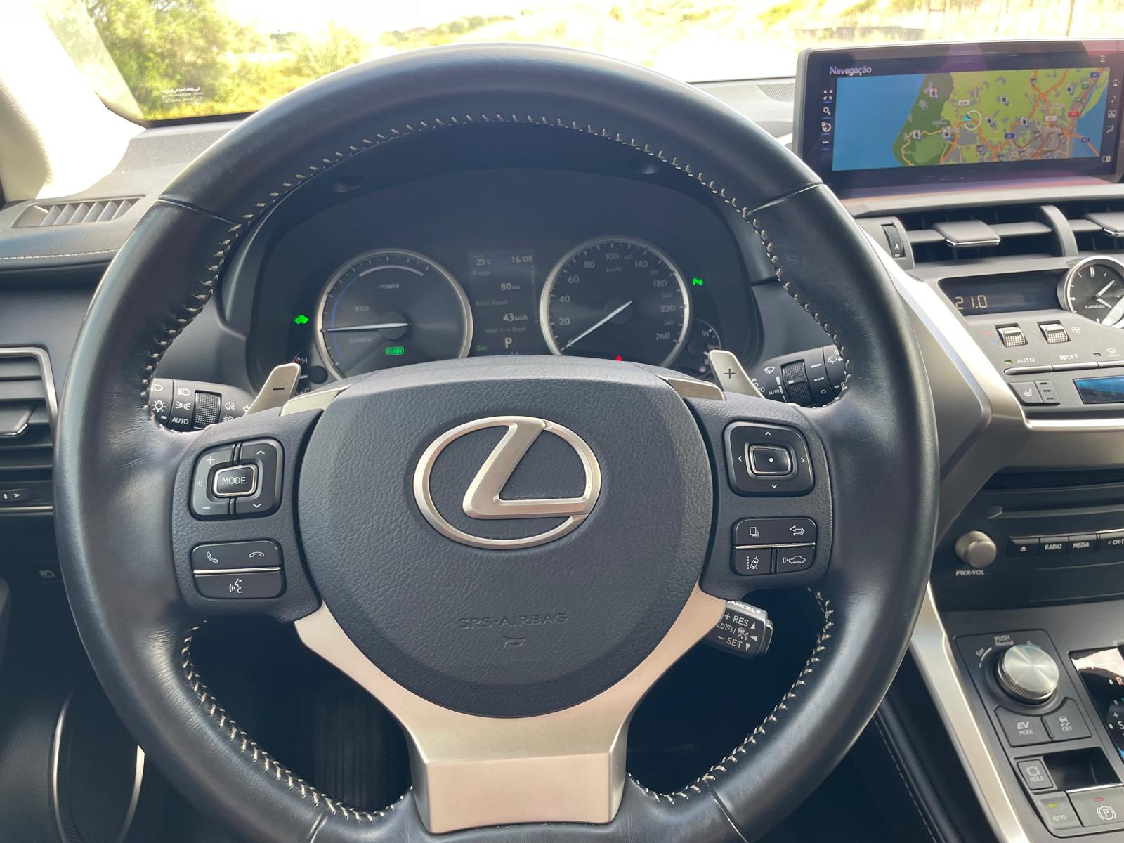 LEXUS NX 300H NX 300h Executive +