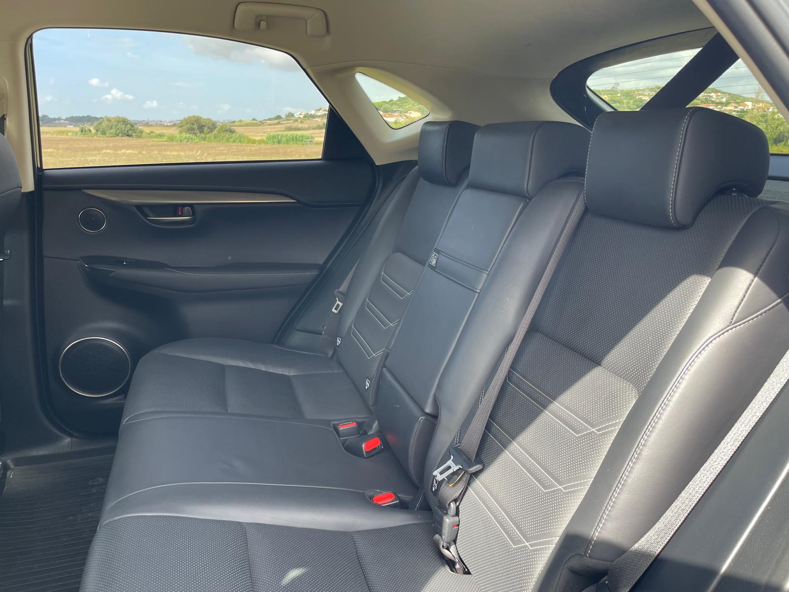 LEXUS NX 300H NX 300h Executive +