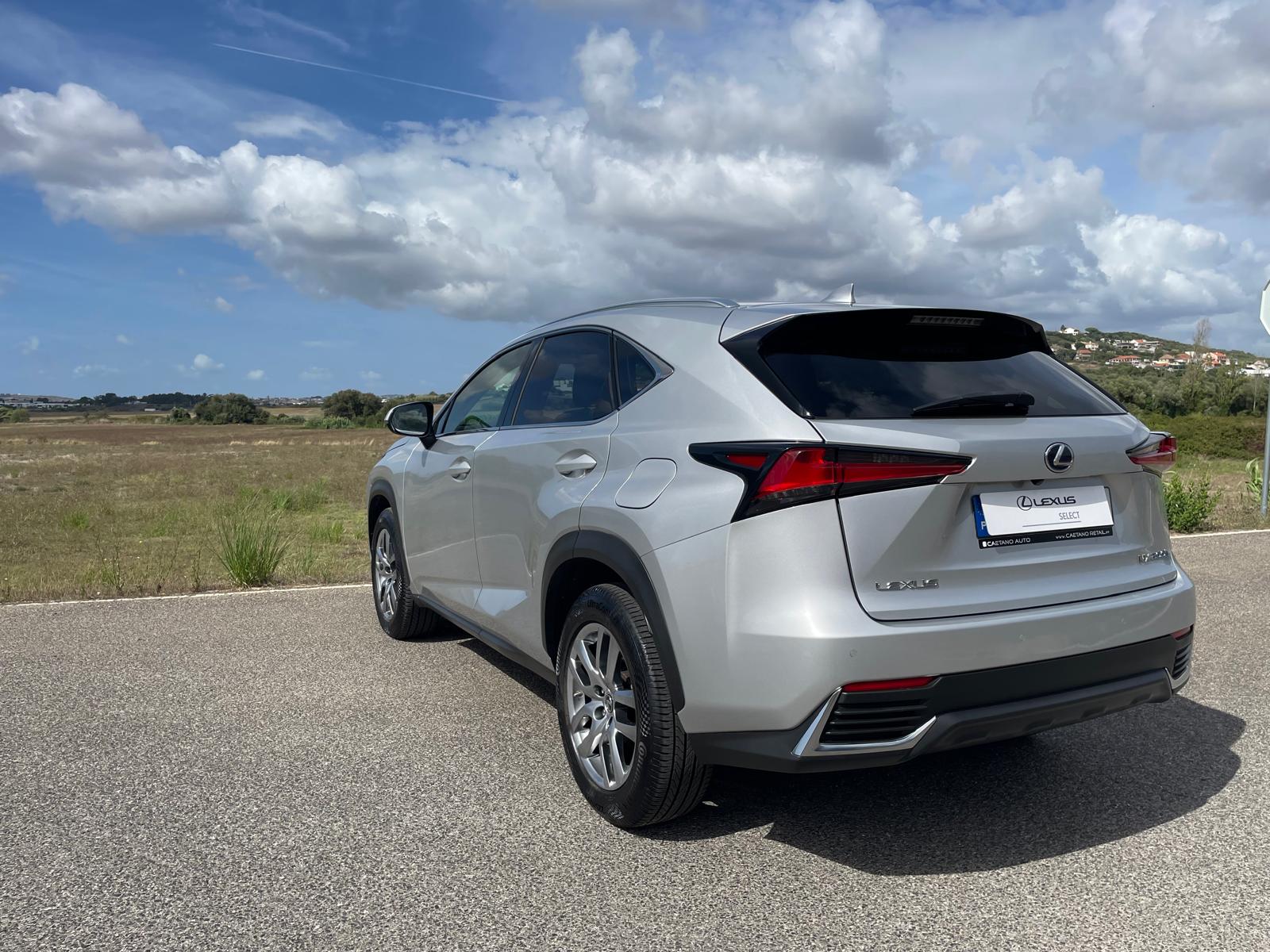 LEXUS NX 300H NX 300h Executive +