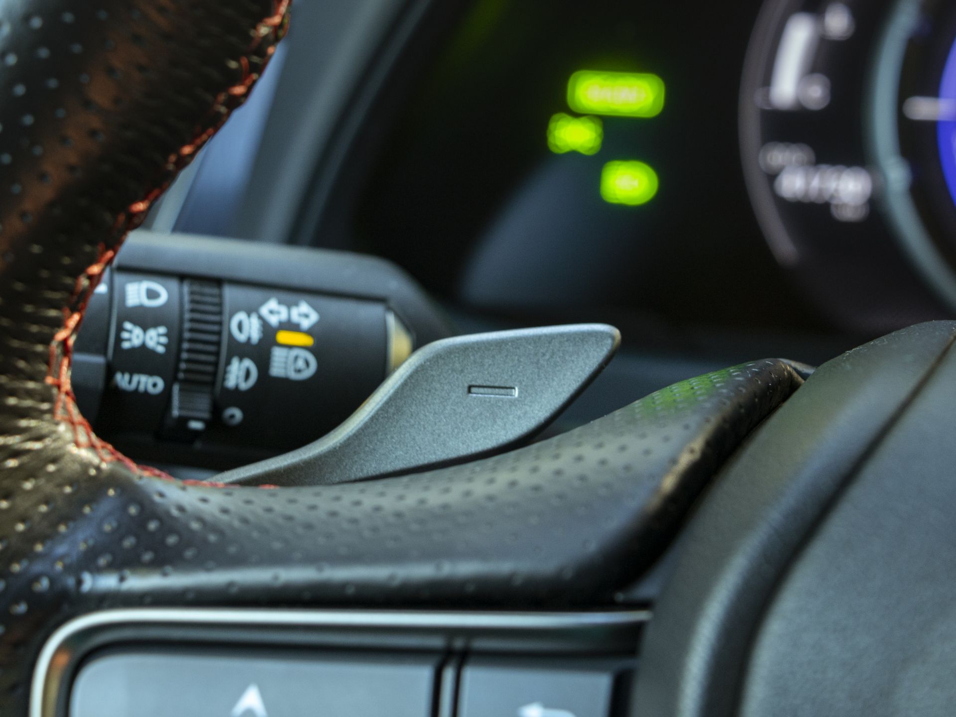 LEXUS UX 250H UX 250h F Sport