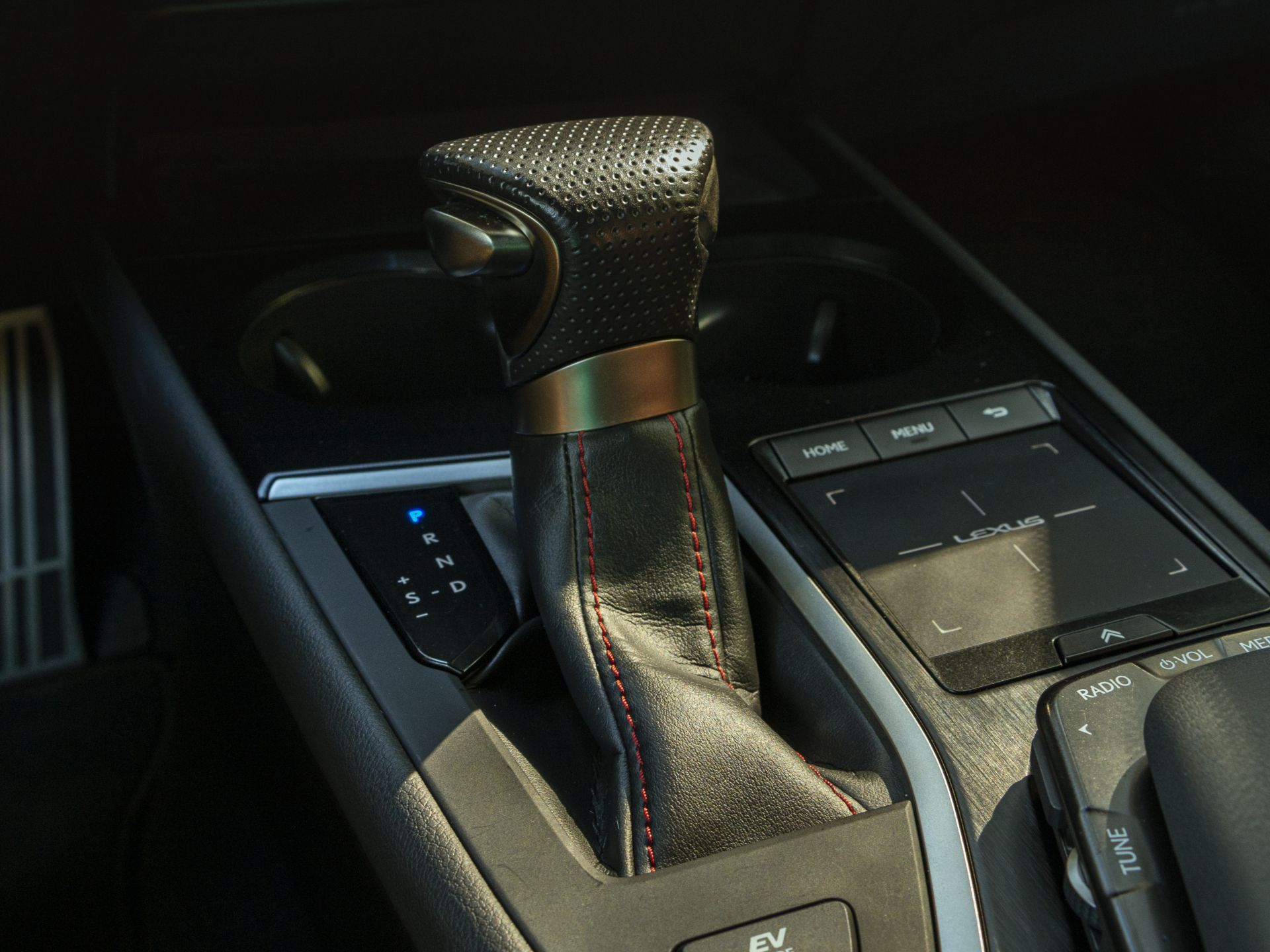 LEXUS UX 250H UX 250h F Sport