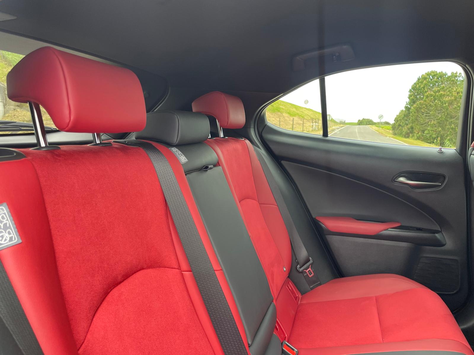 LEXUS UX 250H UX 250h F Sport