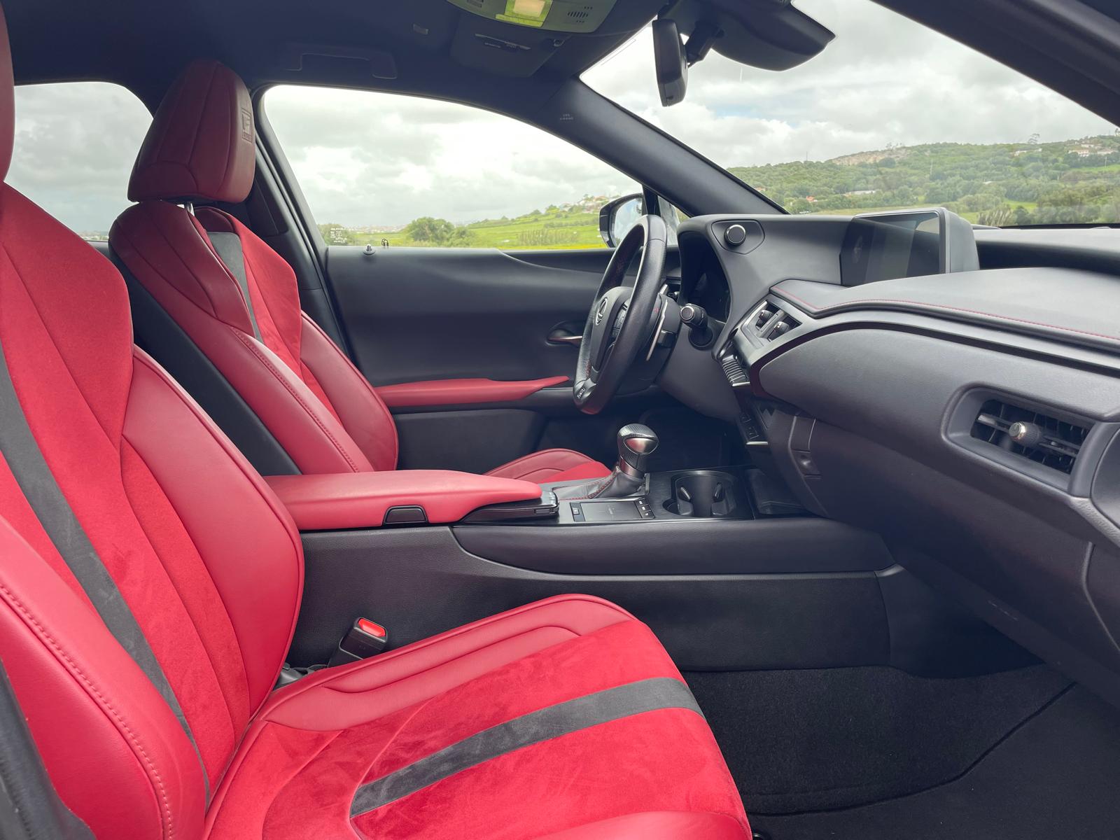 LEXUS UX 250H UX 250h F Sport