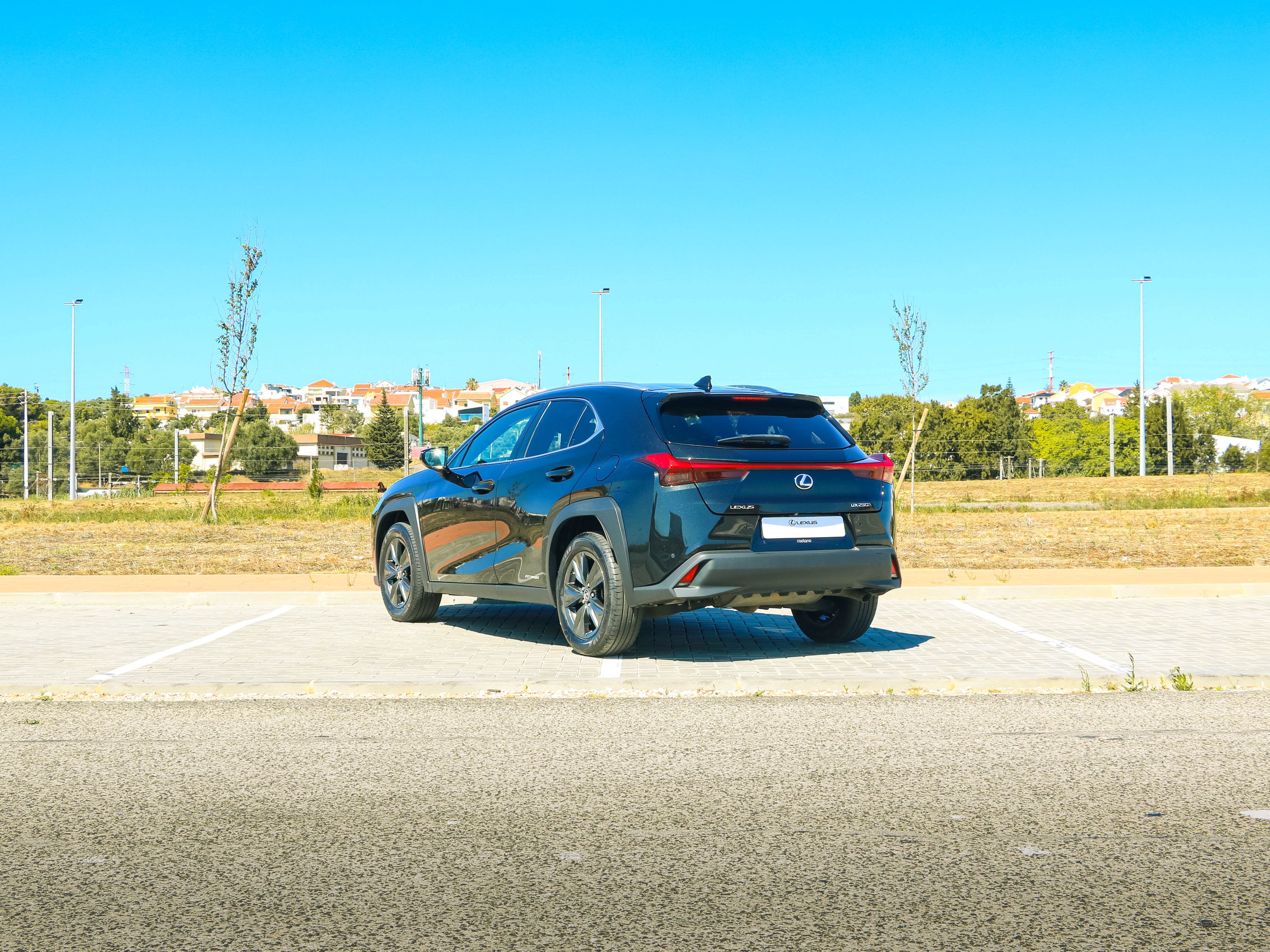 LEXUS UX 250H UX 250h Premium
