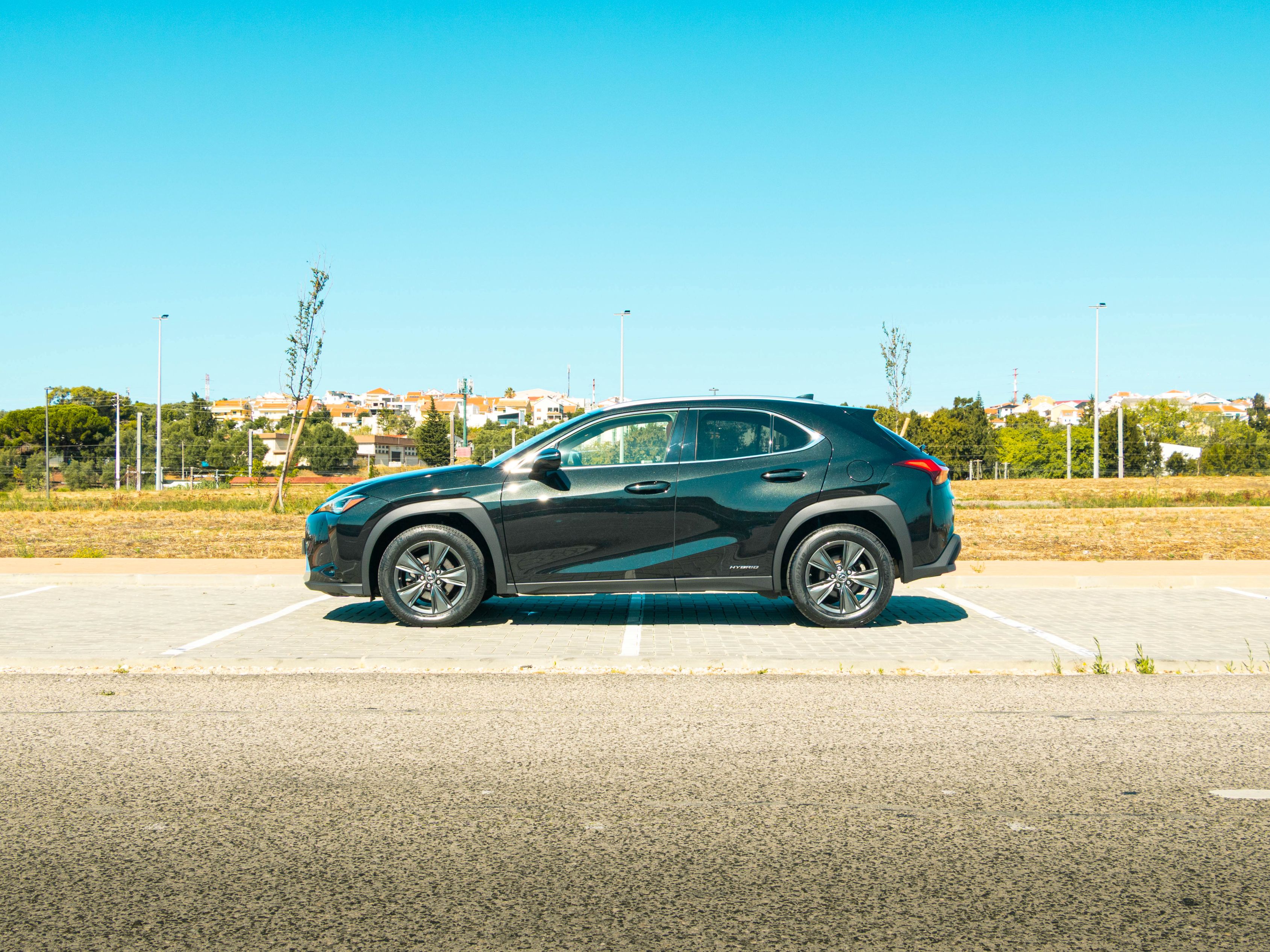 LEXUS UX 250H UX 250h Premium