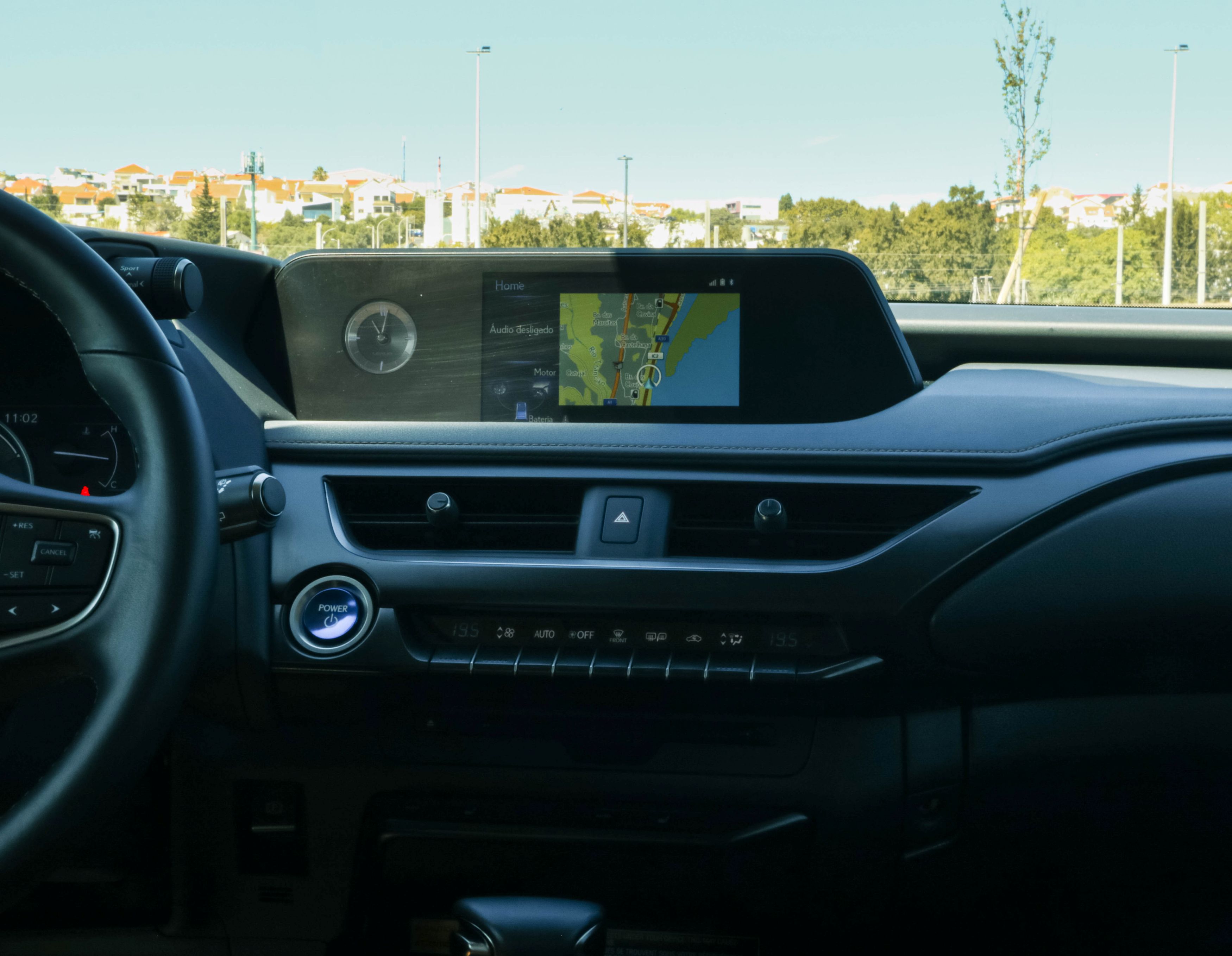 LEXUS UX 250H UX 250h Premium