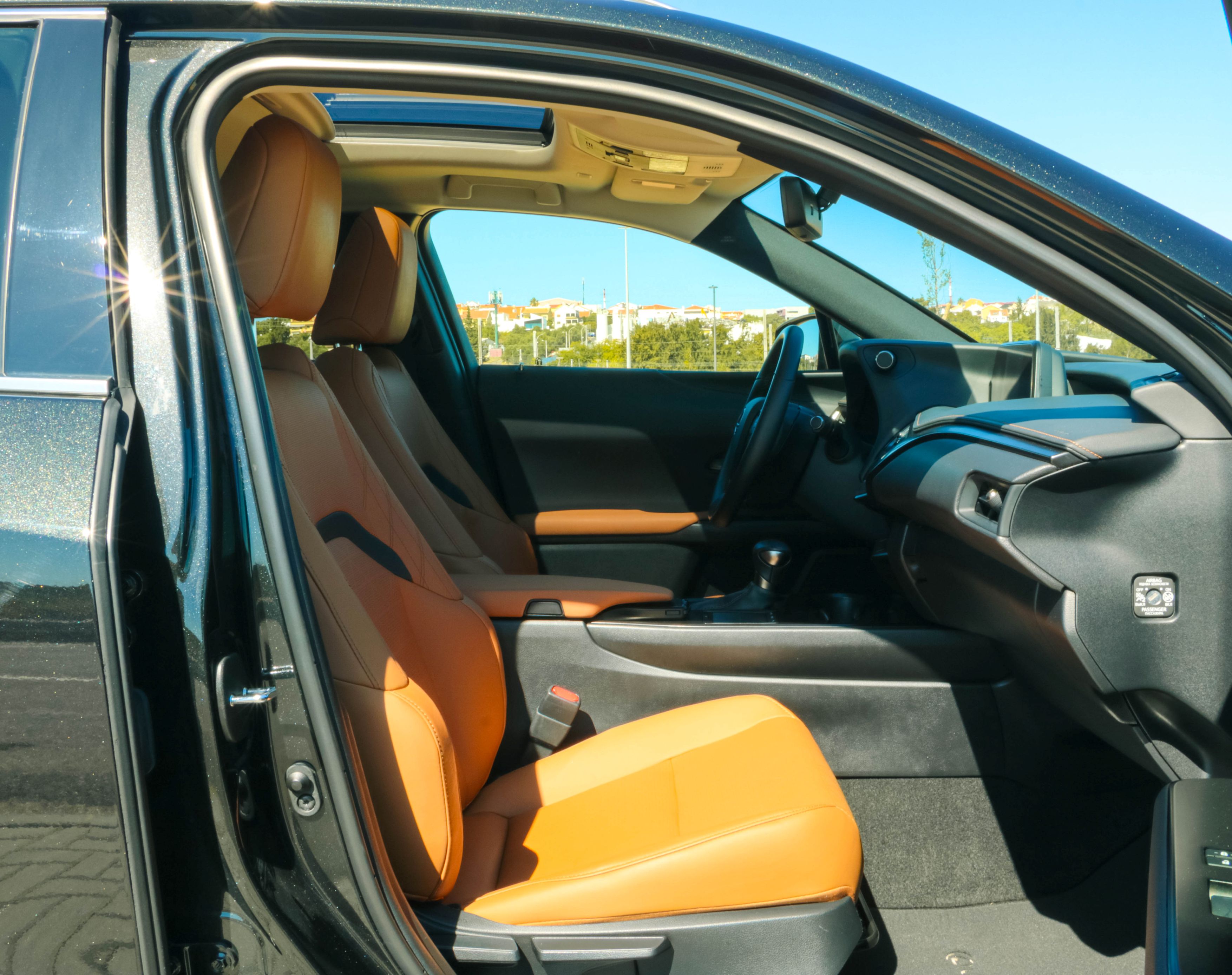 LEXUS UX 250H UX 250h Premium