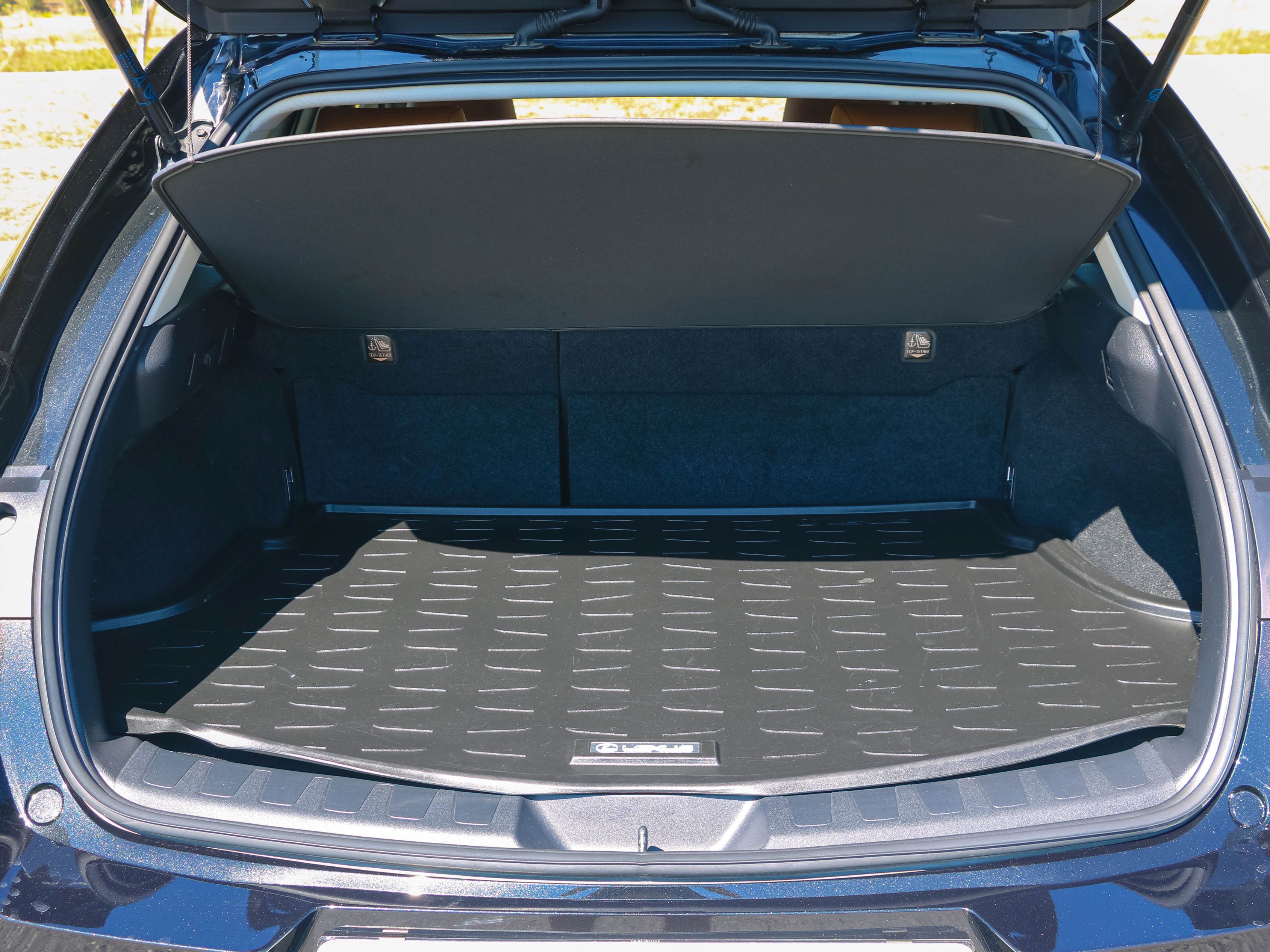 LEXUS UX 250H UX 250h Premium