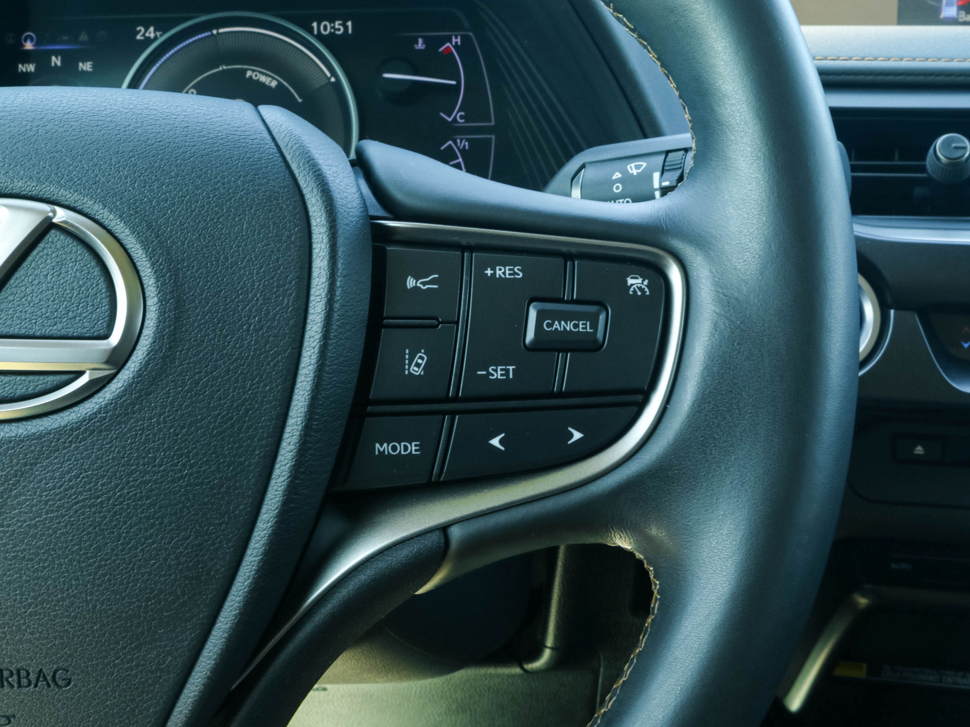 LEXUS UX 250H UX 250h Premium