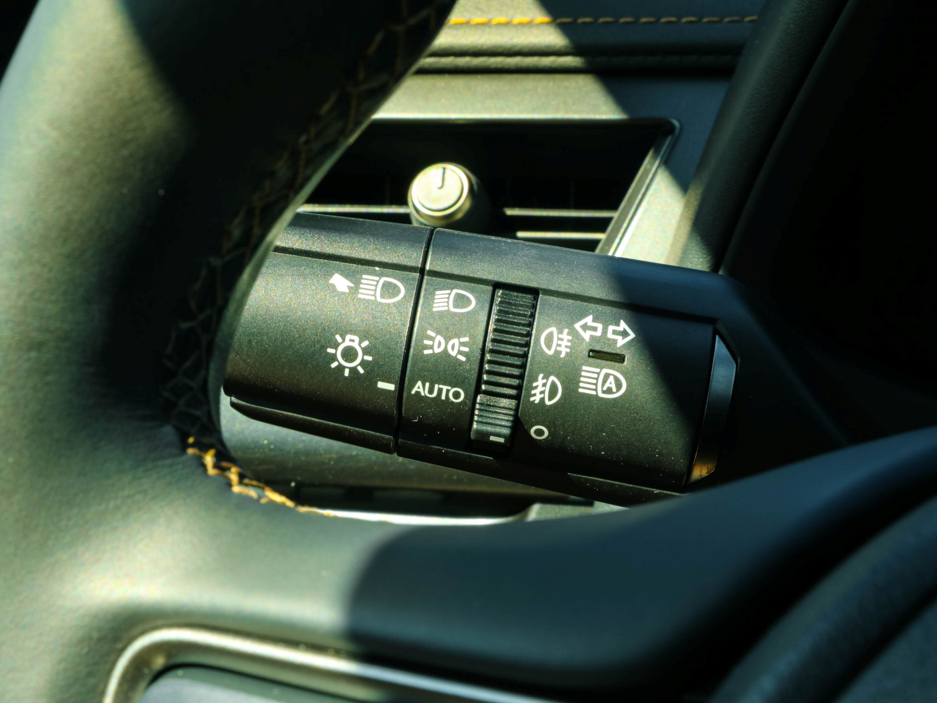 LEXUS UX 250H UX 250h Premium