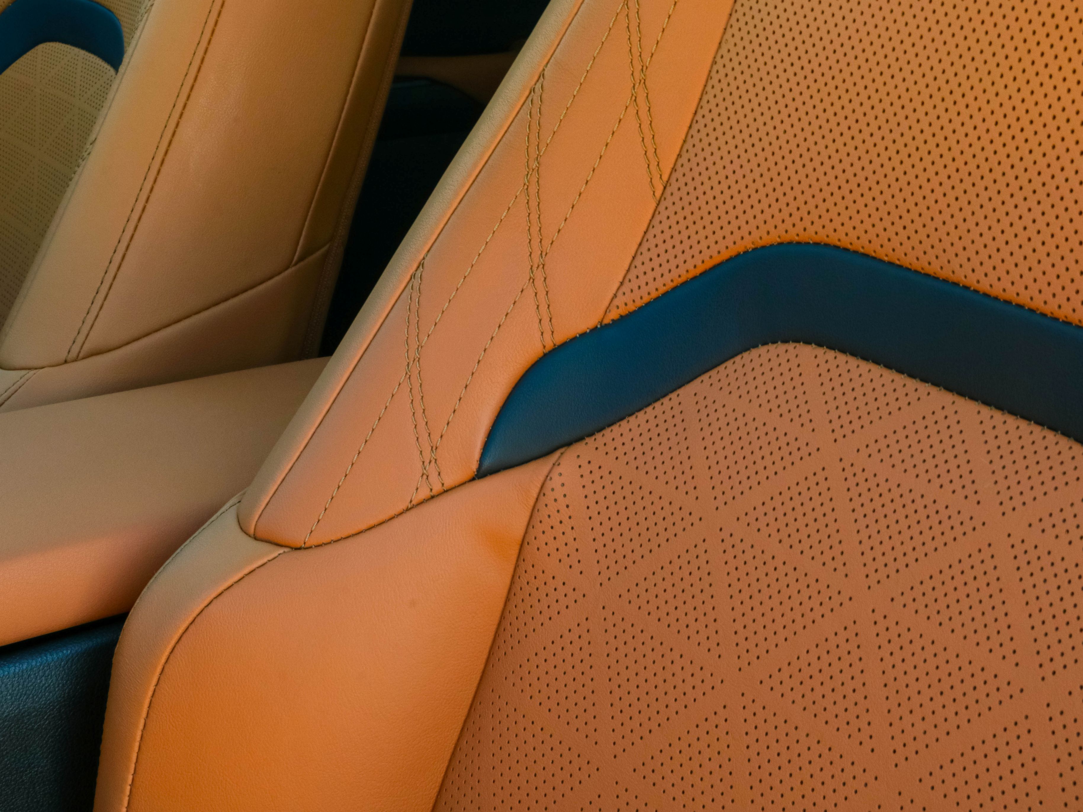 LEXUS UX 250H UX 250h Premium
