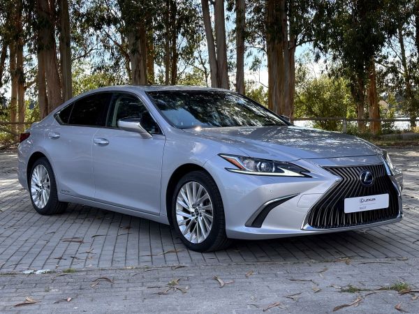 LEXUS ES 300H ES 300h Executive +