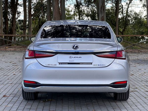 LEXUS ES 300H ES 300h Executive +