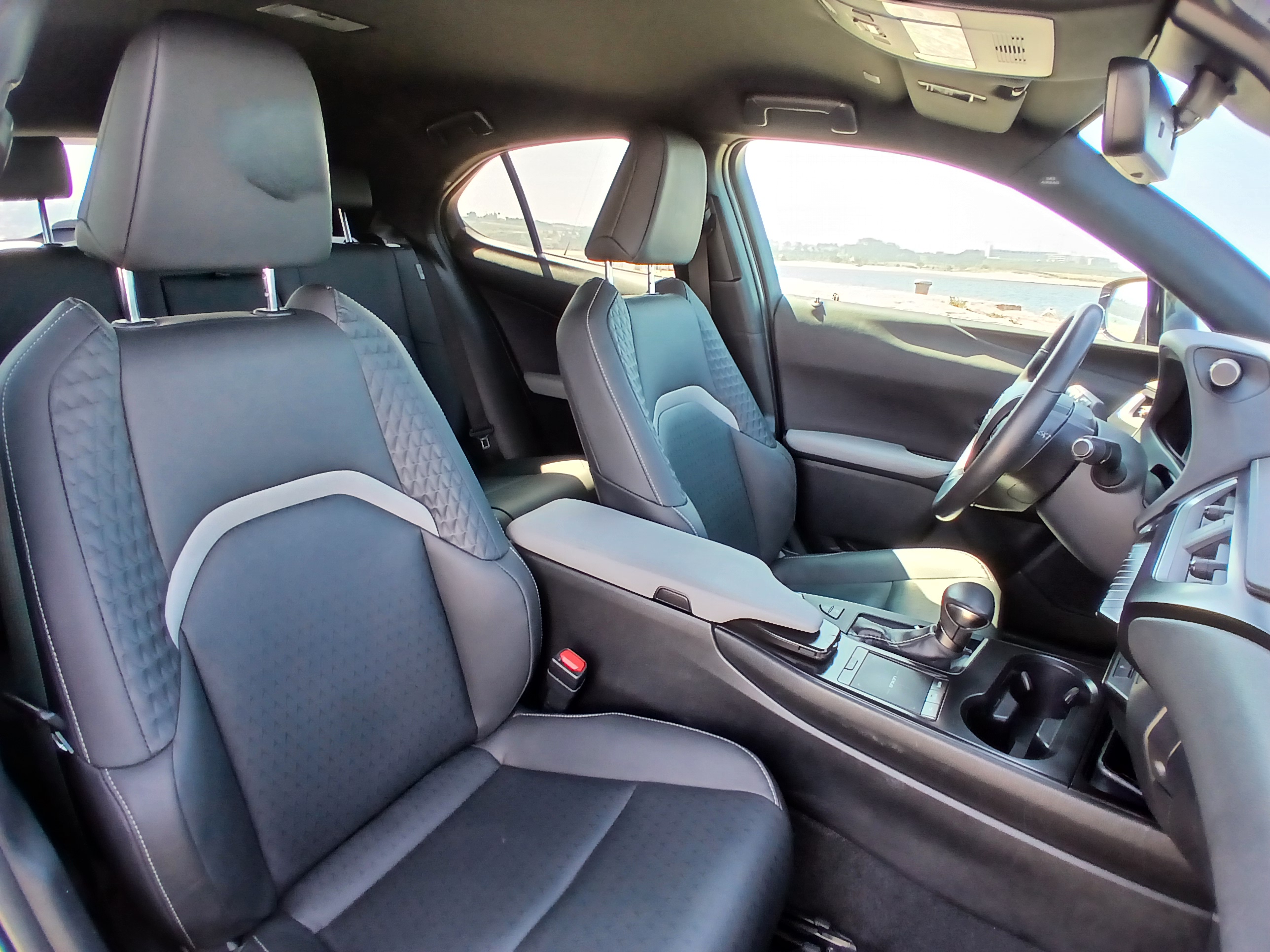 LEXUS UX 250H UX 250h Special Edition