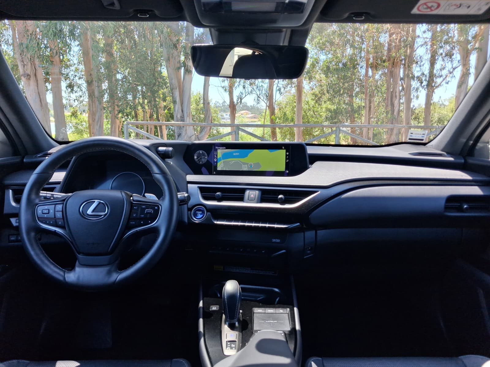 LEXUS UX 300E Luxury