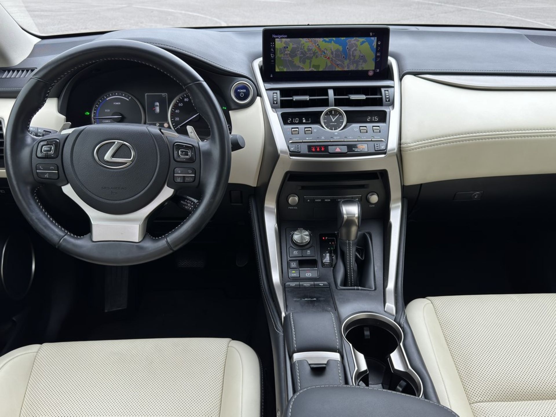 LEXUS NX 300H NX 300h Executive +