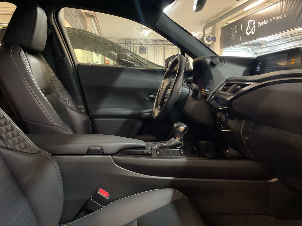 LEXUS UX 250H UX 250h Special Edition