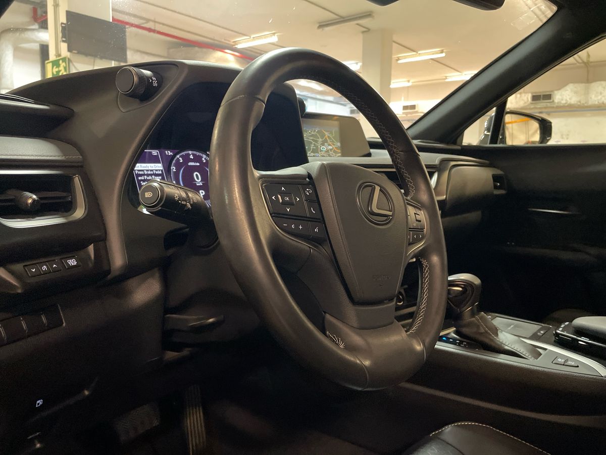 LEXUS UX 250H UX 250h Special Edition