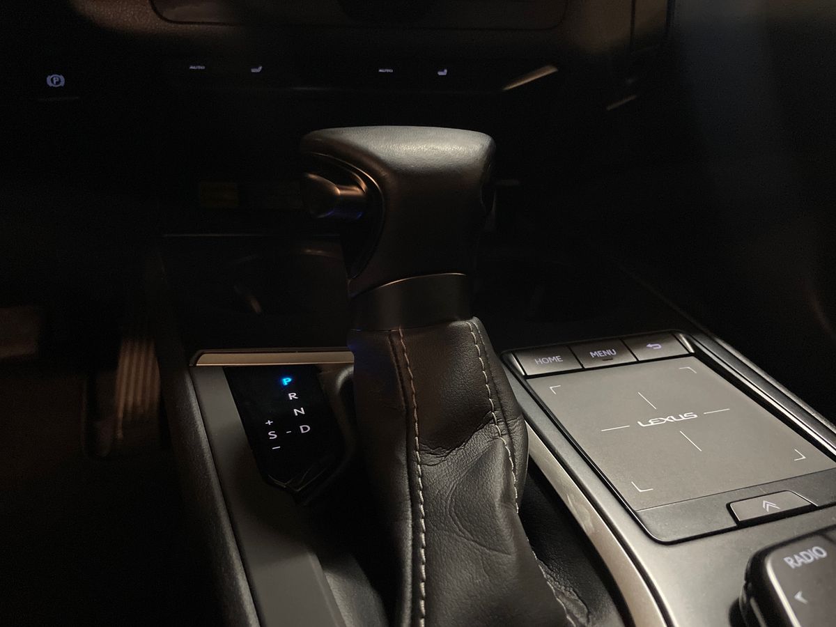 LEXUS UX 250H UX 250h Special Edition