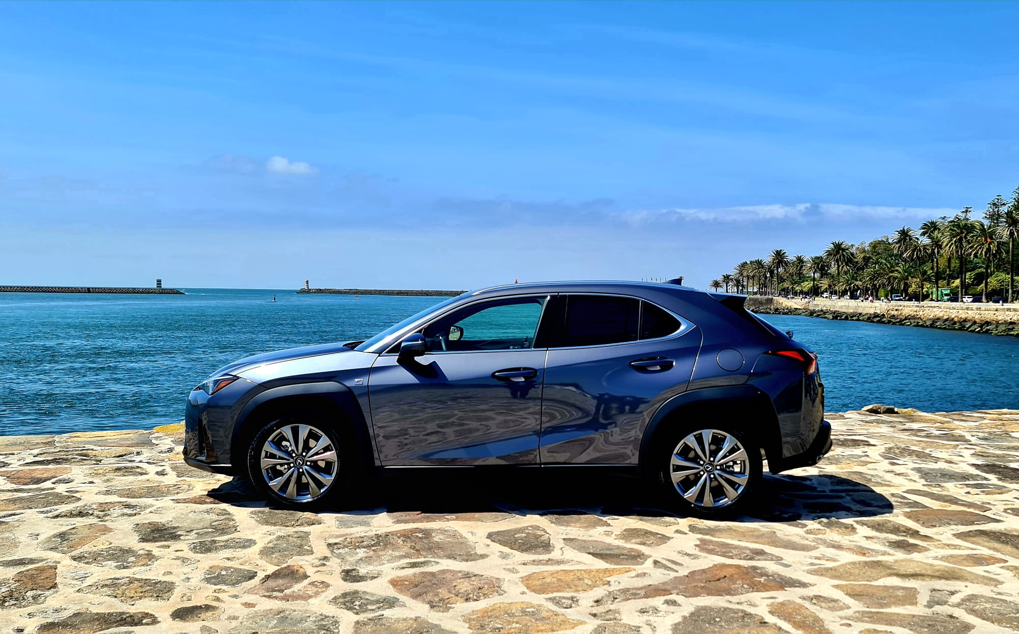 LEXUS UX 250H UX 250h Sport