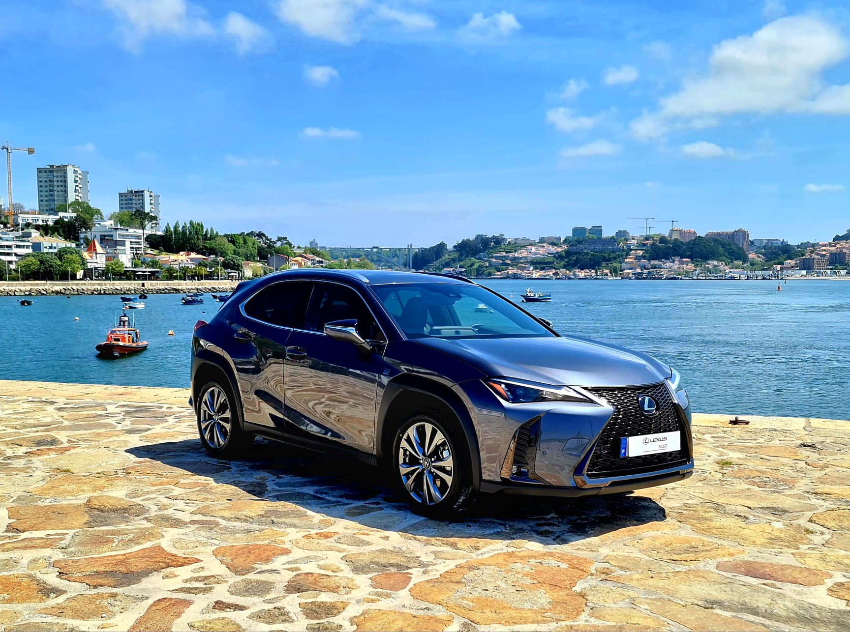 LEXUS UX 250H UX 250h Sport