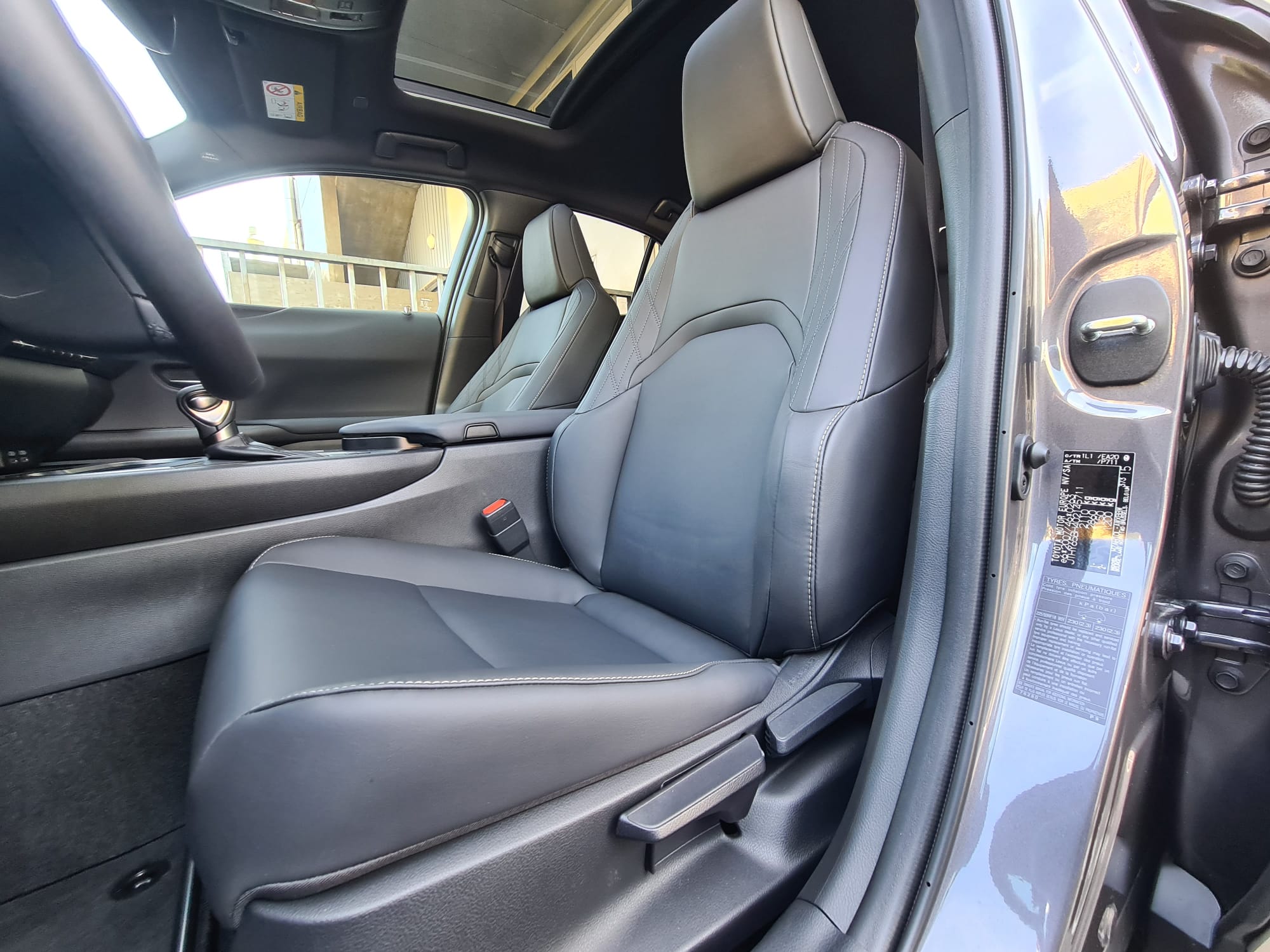 LEXUS UX 250H UX 250h Sport