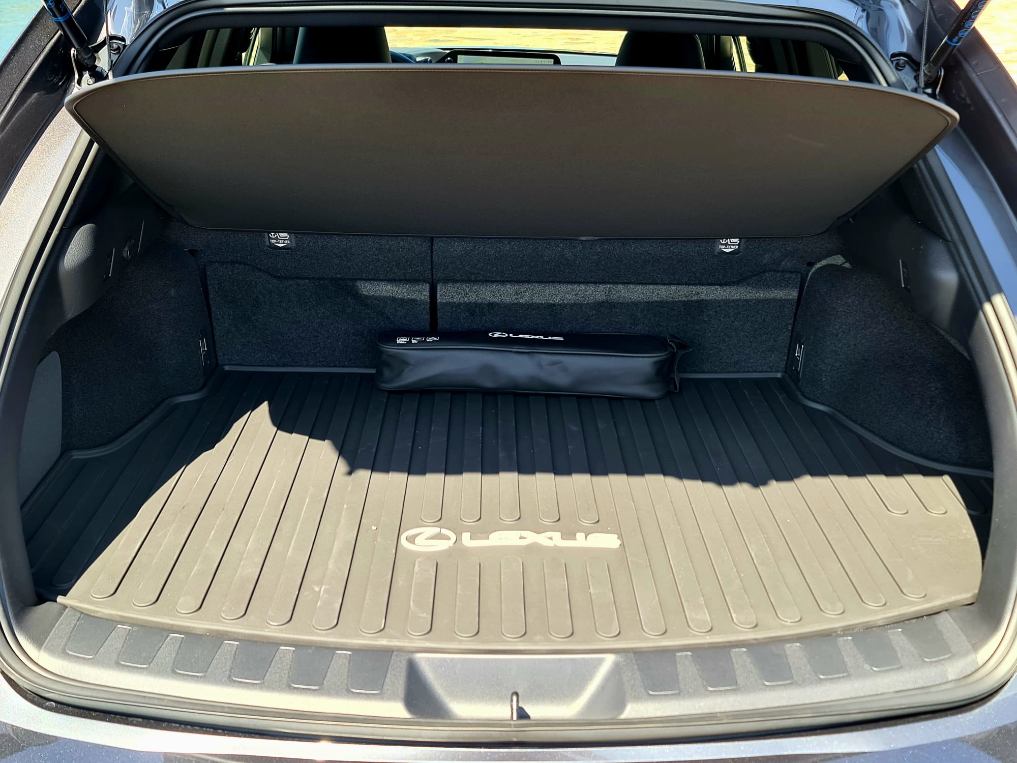 LEXUS UX 250H UX 250h Sport