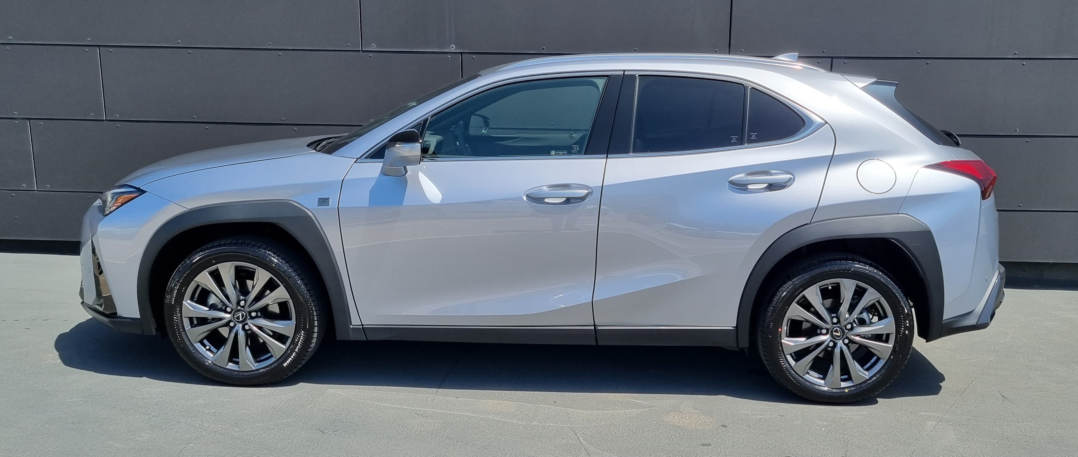 LEXUS UX 250H UX 250h Sport