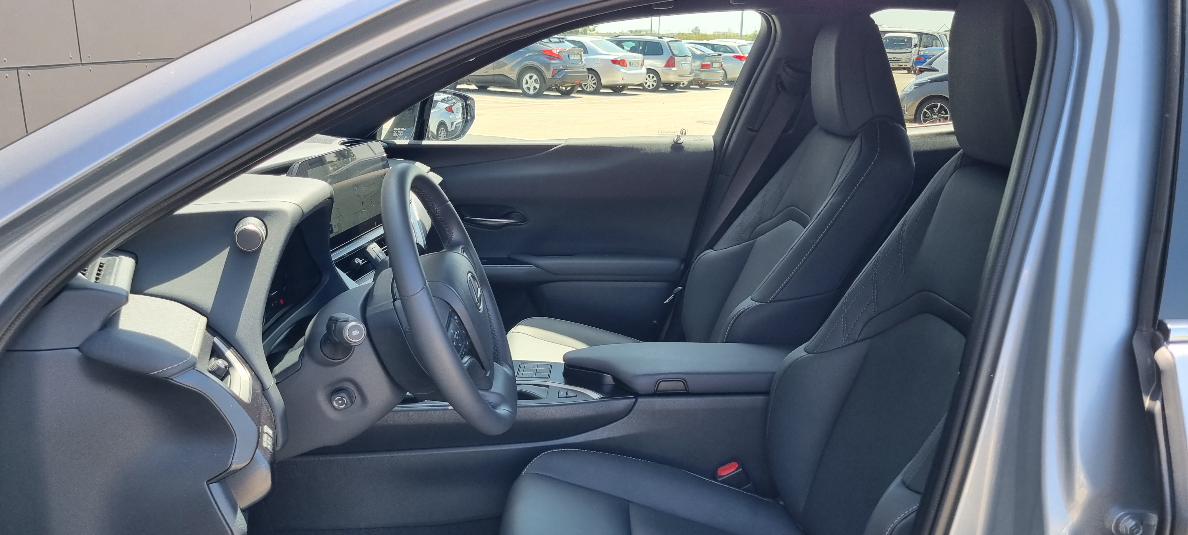 LEXUS UX 250H UX 250h Sport