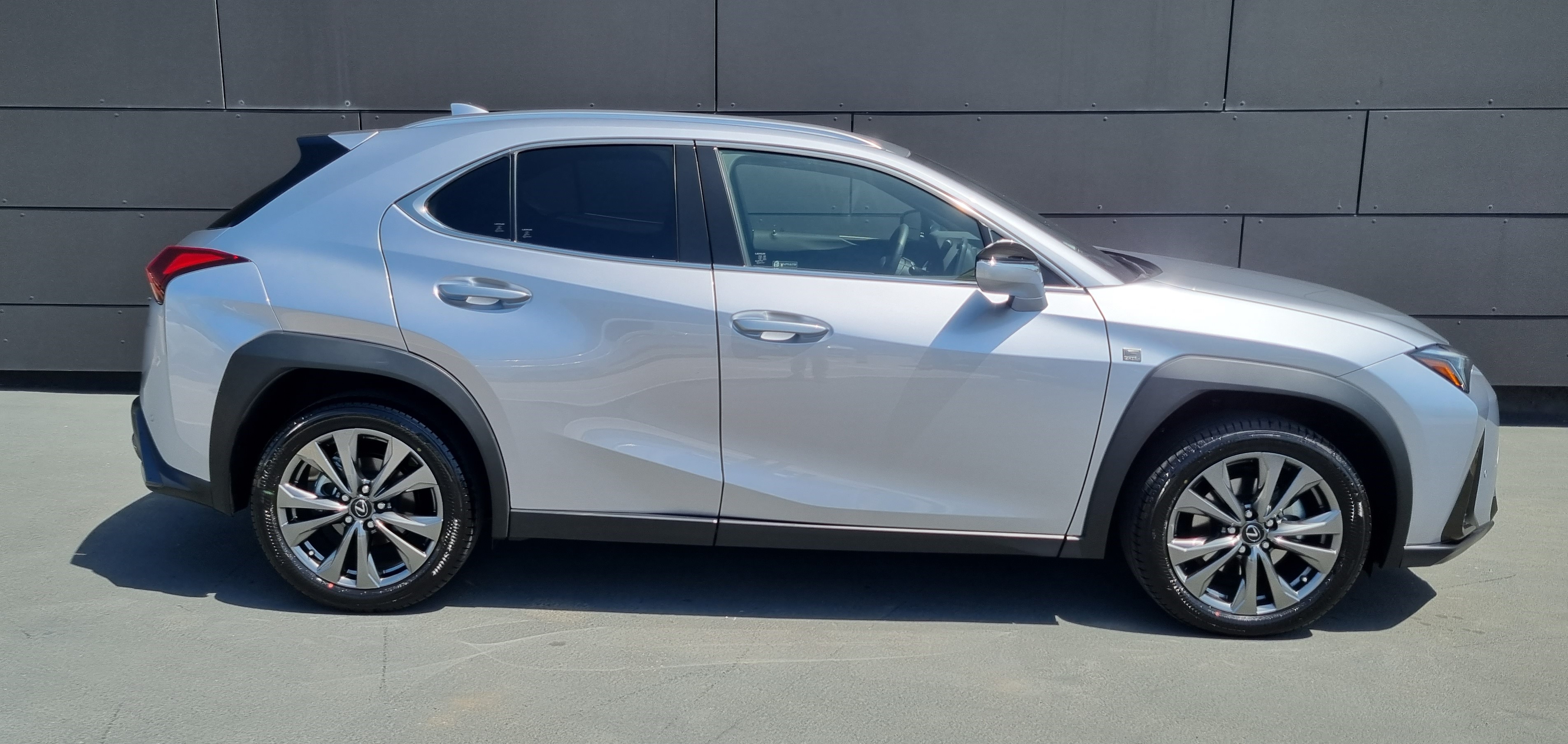 LEXUS UX 250H UX 250h Sport