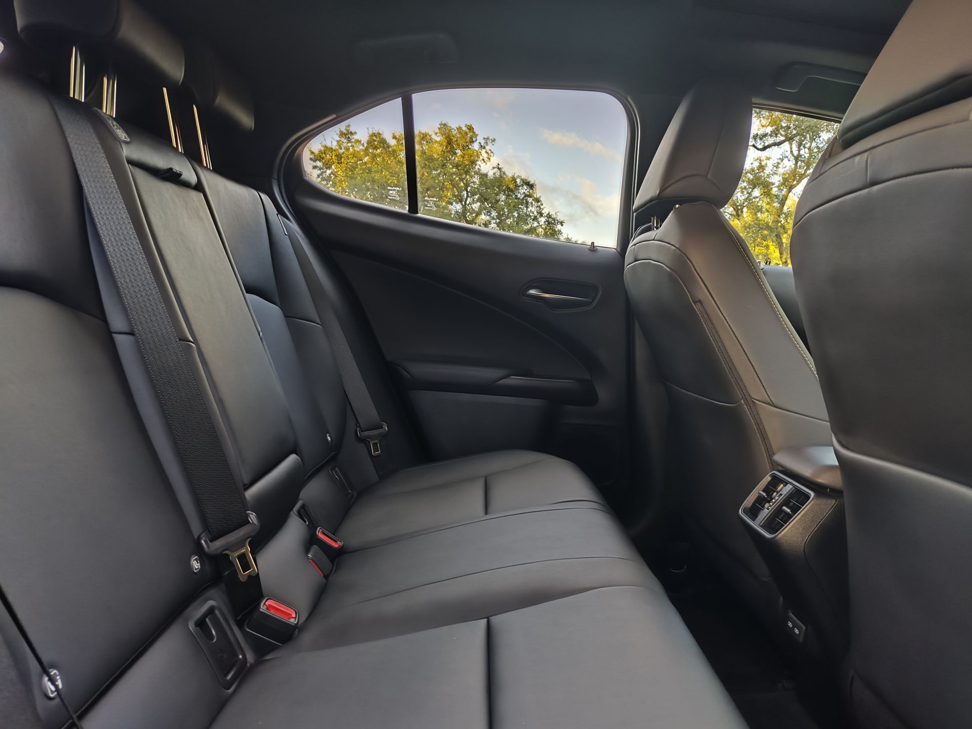 LEXUS UX 250H UX 250h Sport