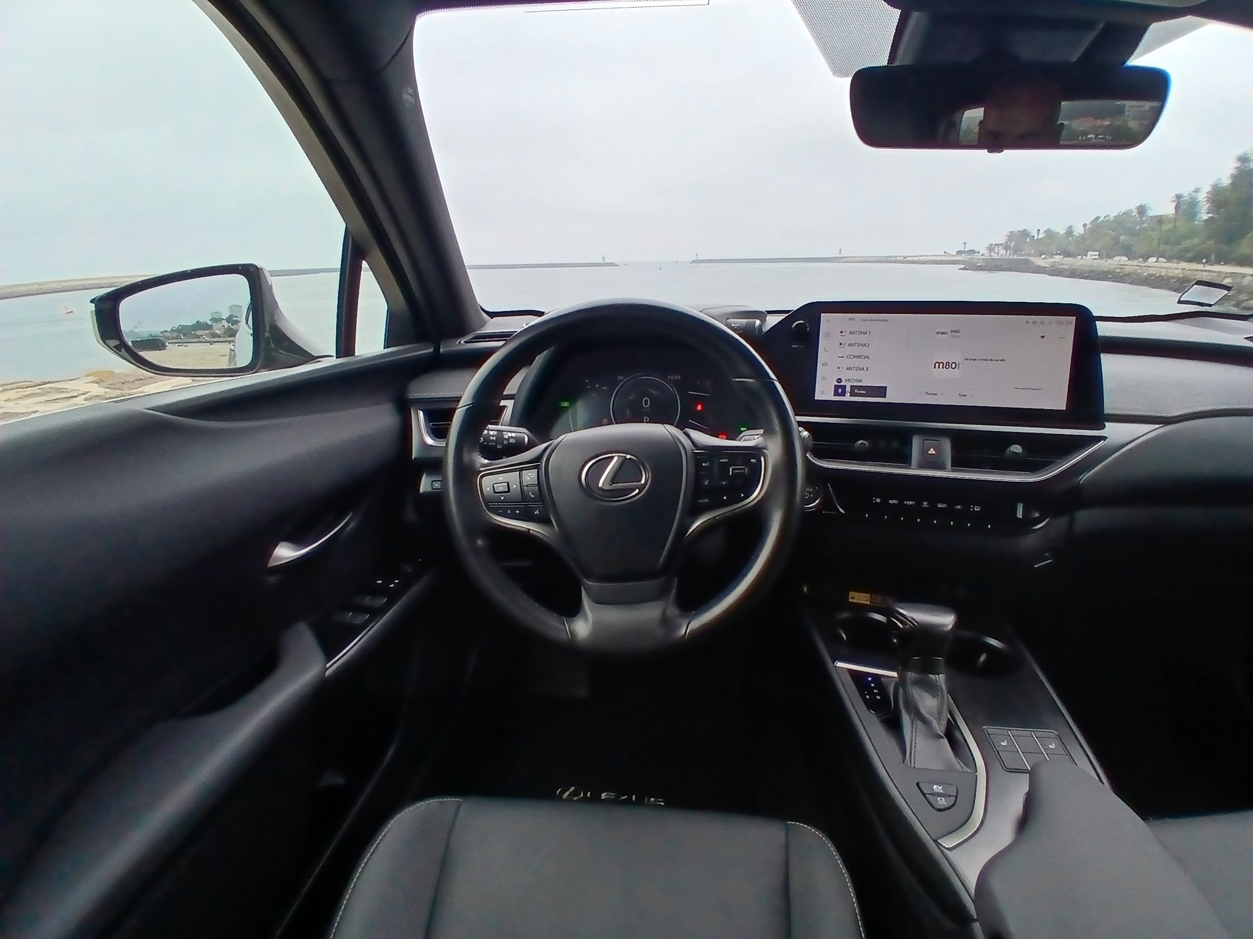 LEXUS UX 250H UX 250h Sport