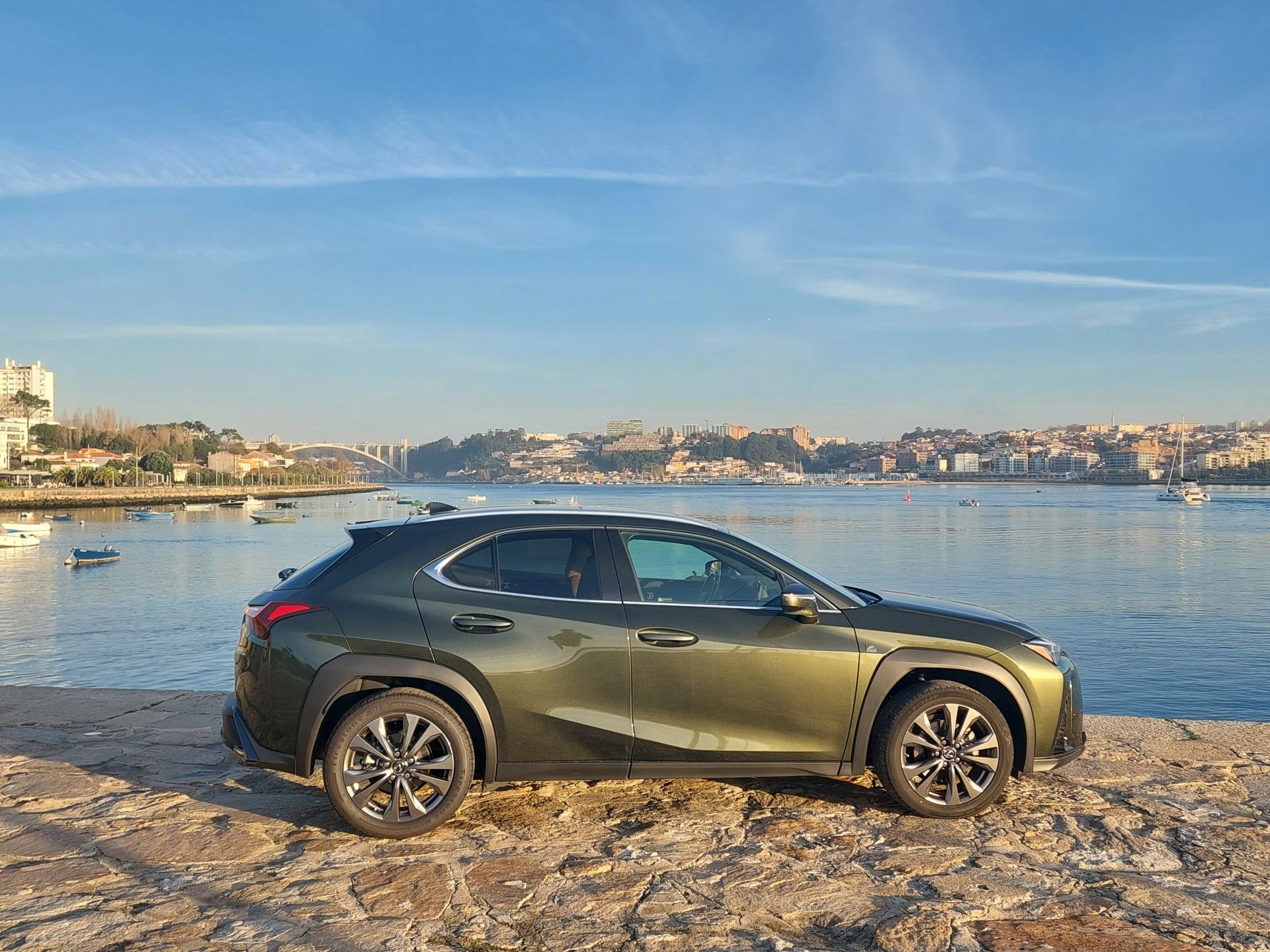 LEXUS UX 250H UX 250h Sport