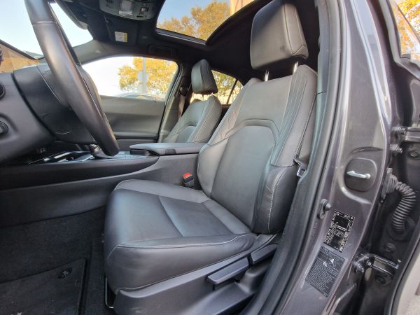 LEXUS UX 250H UX 250h Sport