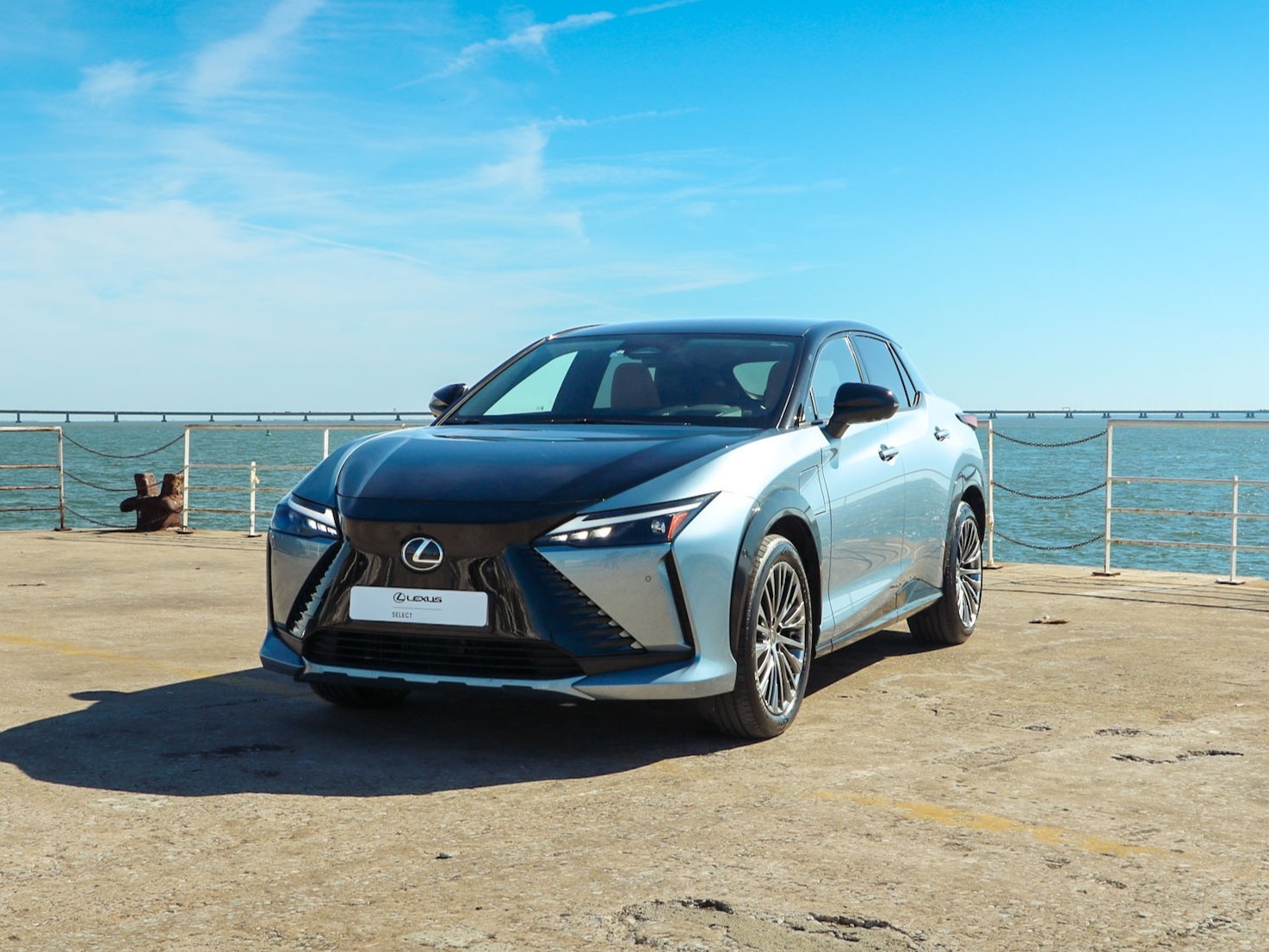 LEXUS RZ 450E RZ 450e Luxury Bitone