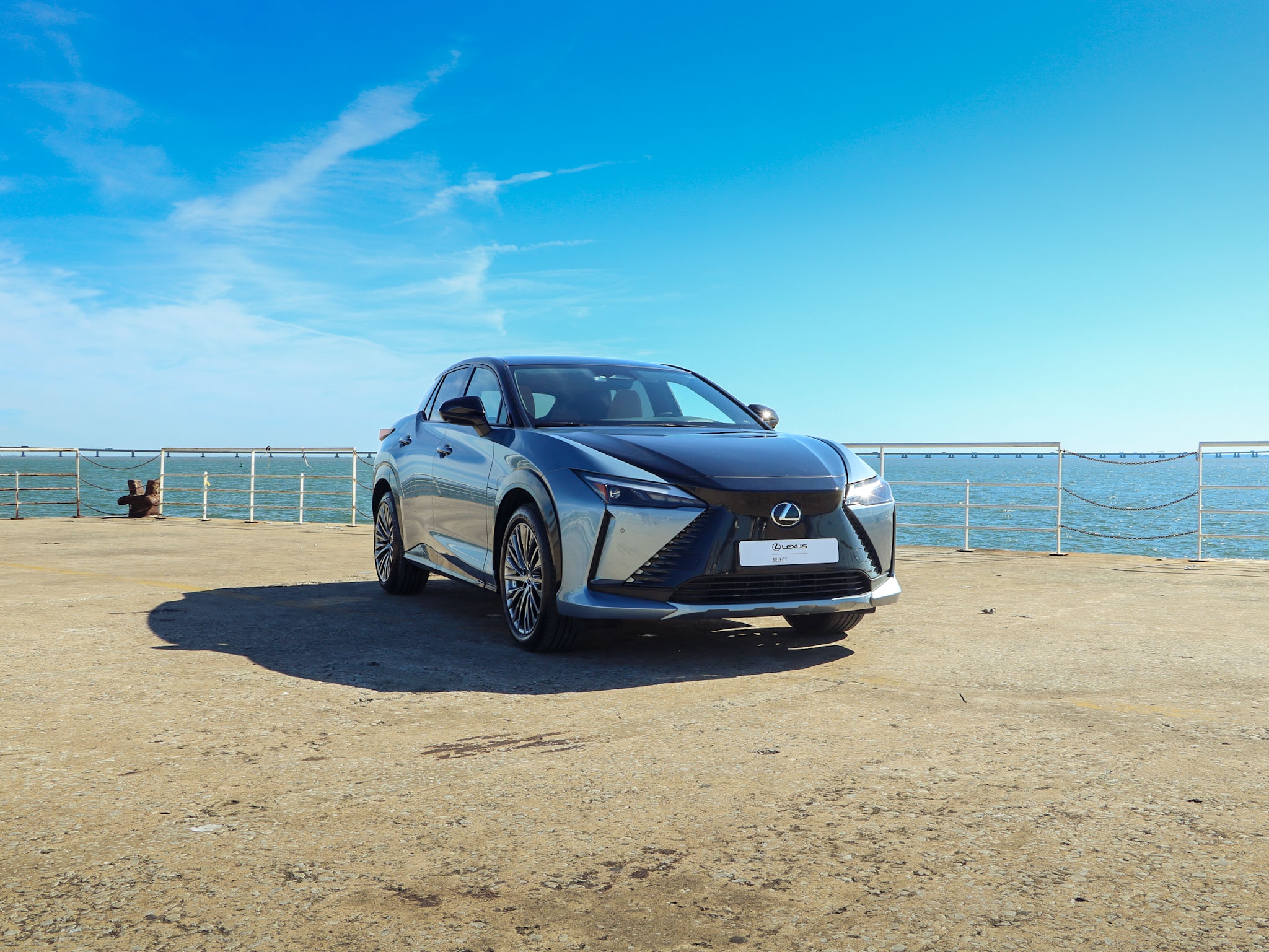 LEXUS RZ 450E RZ 450e Luxury Bitone