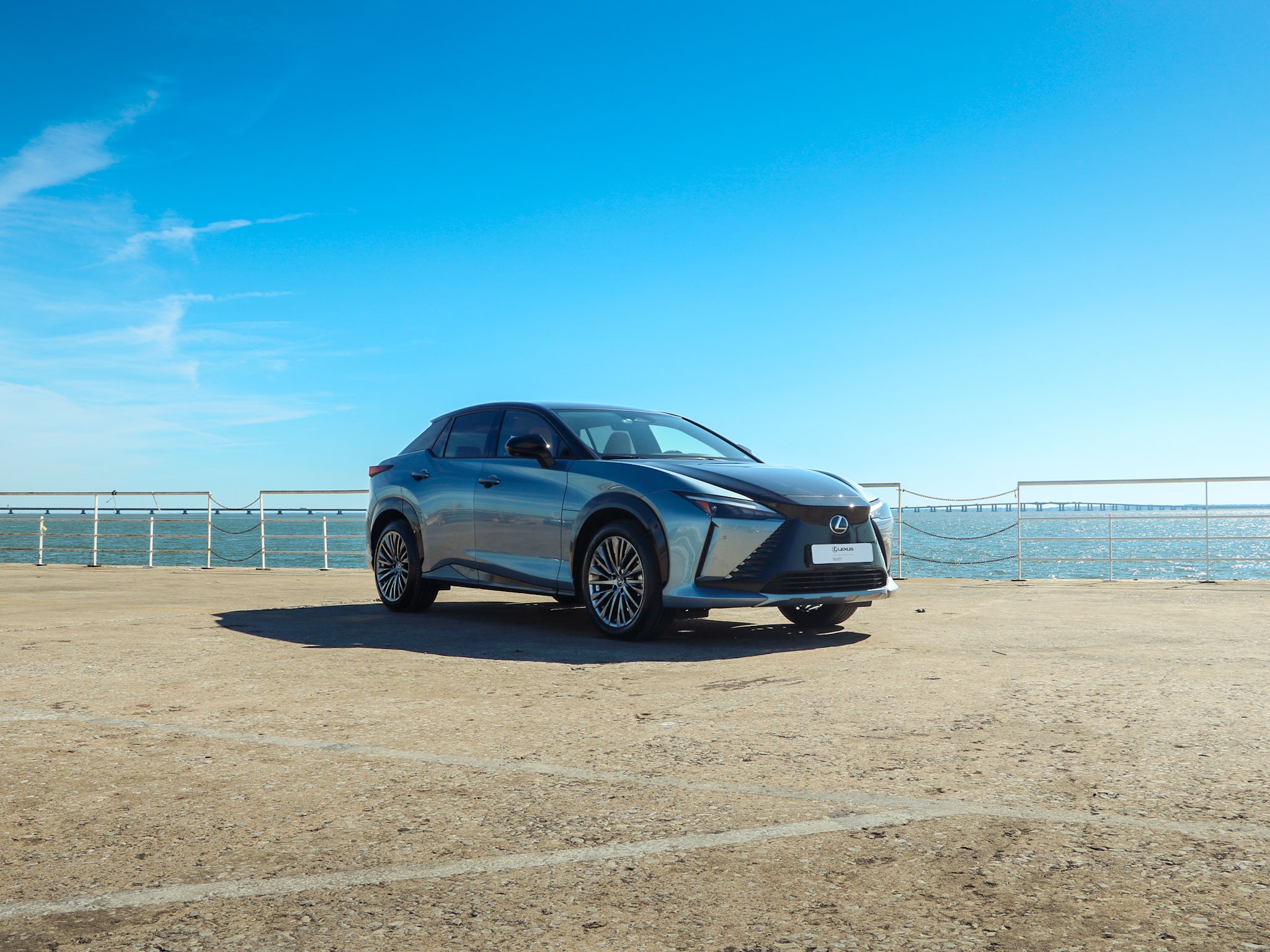 LEXUS RZ 450E RZ 450e Luxury Bitone