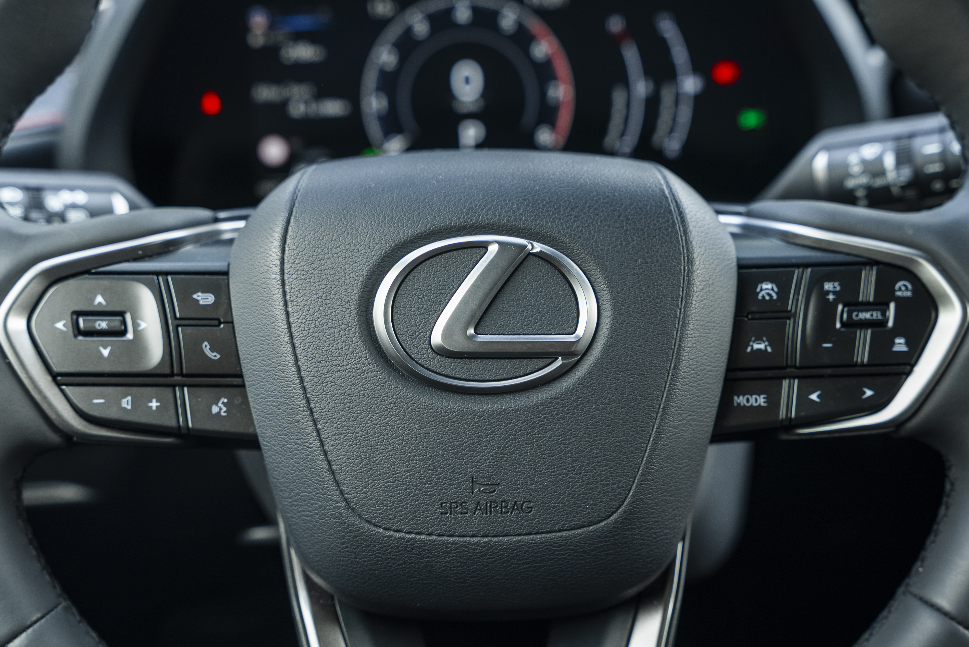 LEXUS LBX ELEGANT