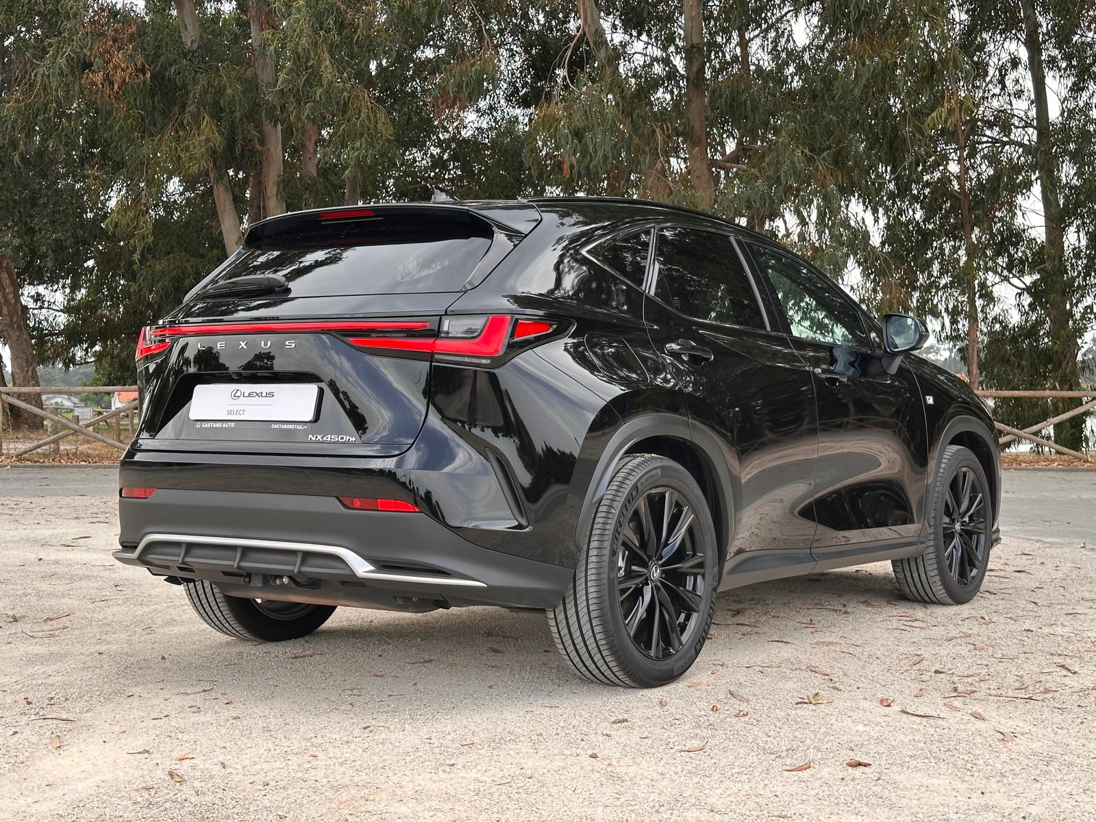 LEXUS NX 21-24 NX 450h+ F Sport