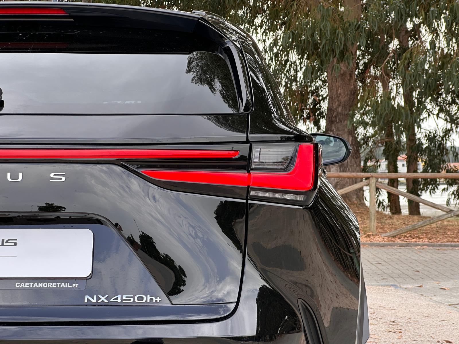 LEXUS NX 21-24 NX 450h+ F Sport