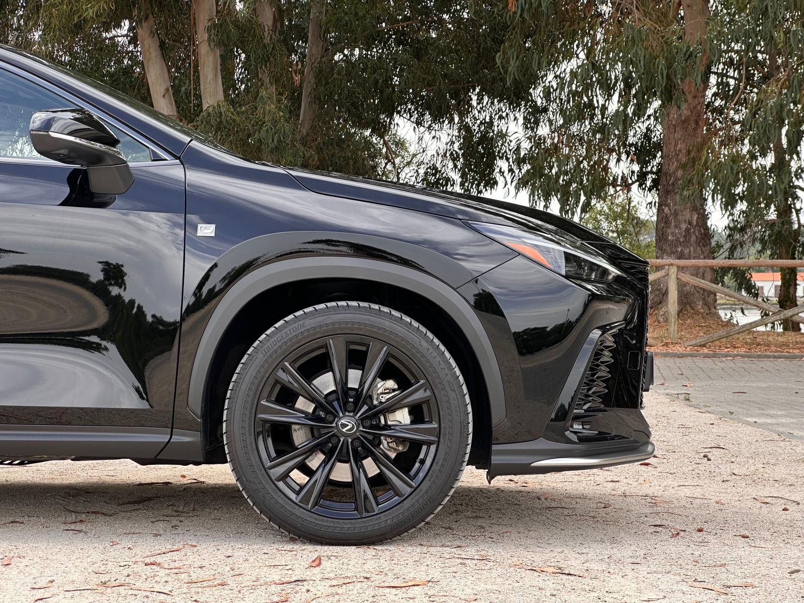 LEXUS NX 21-24 NX 450h+ F Sport
