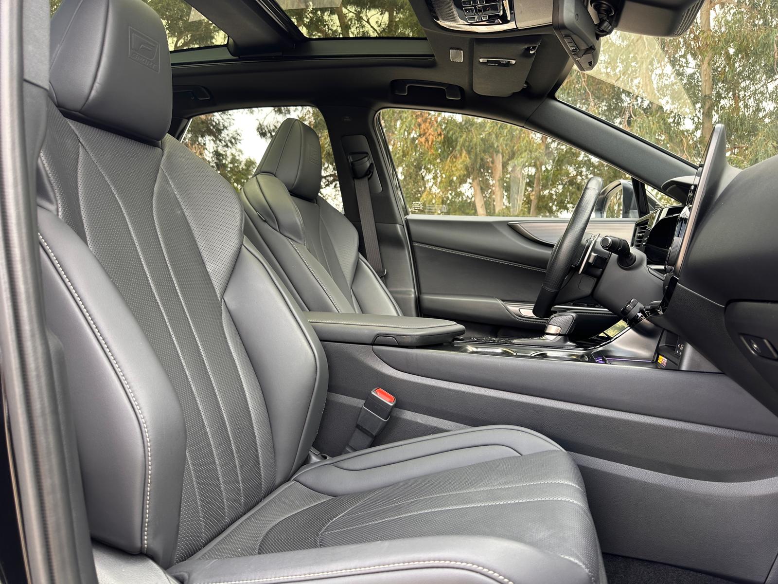 LEXUS NX 21-24 NX 450h+ F Sport