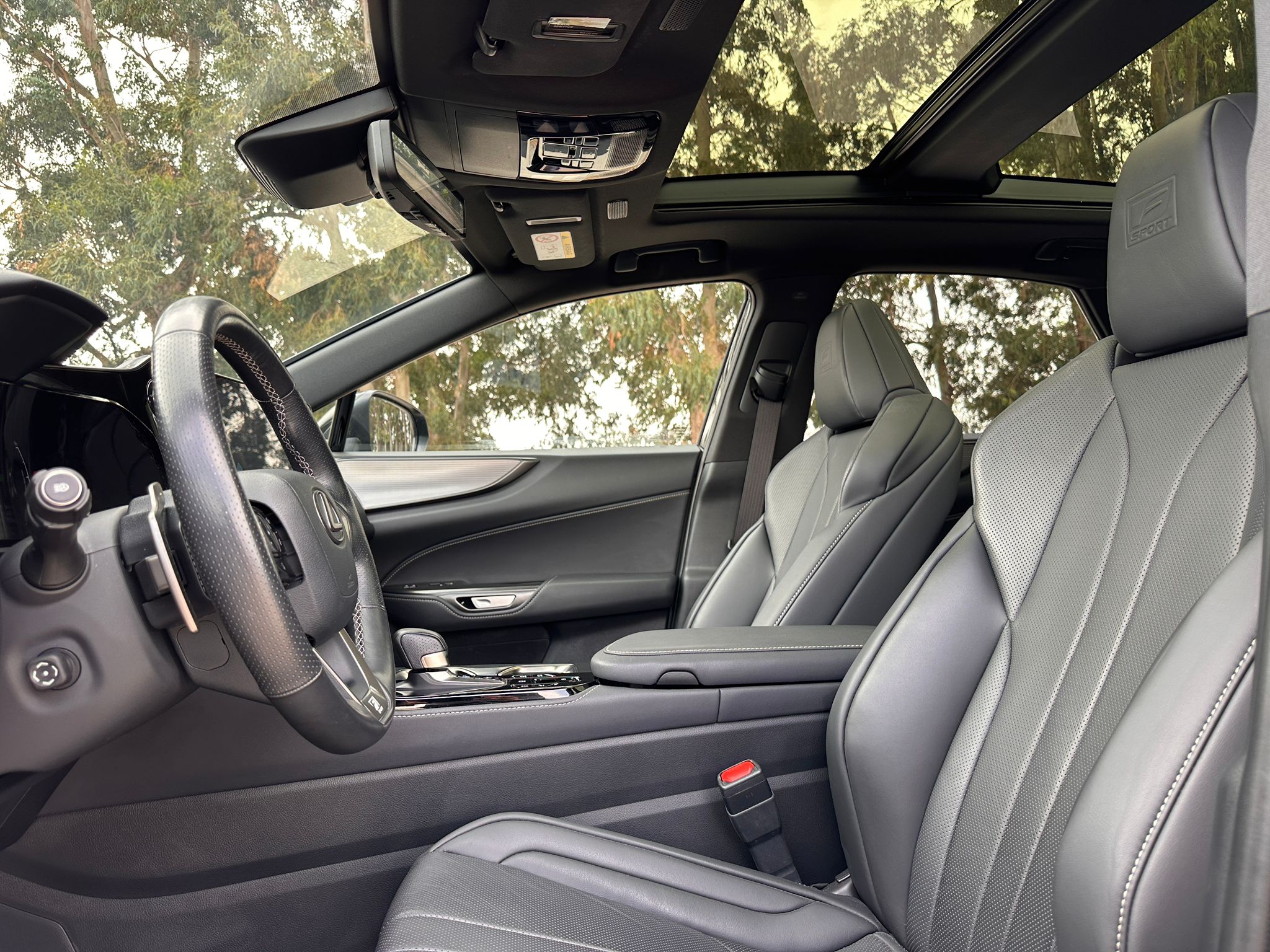 LEXUS NX 21-24 NX 450h+ F Sport