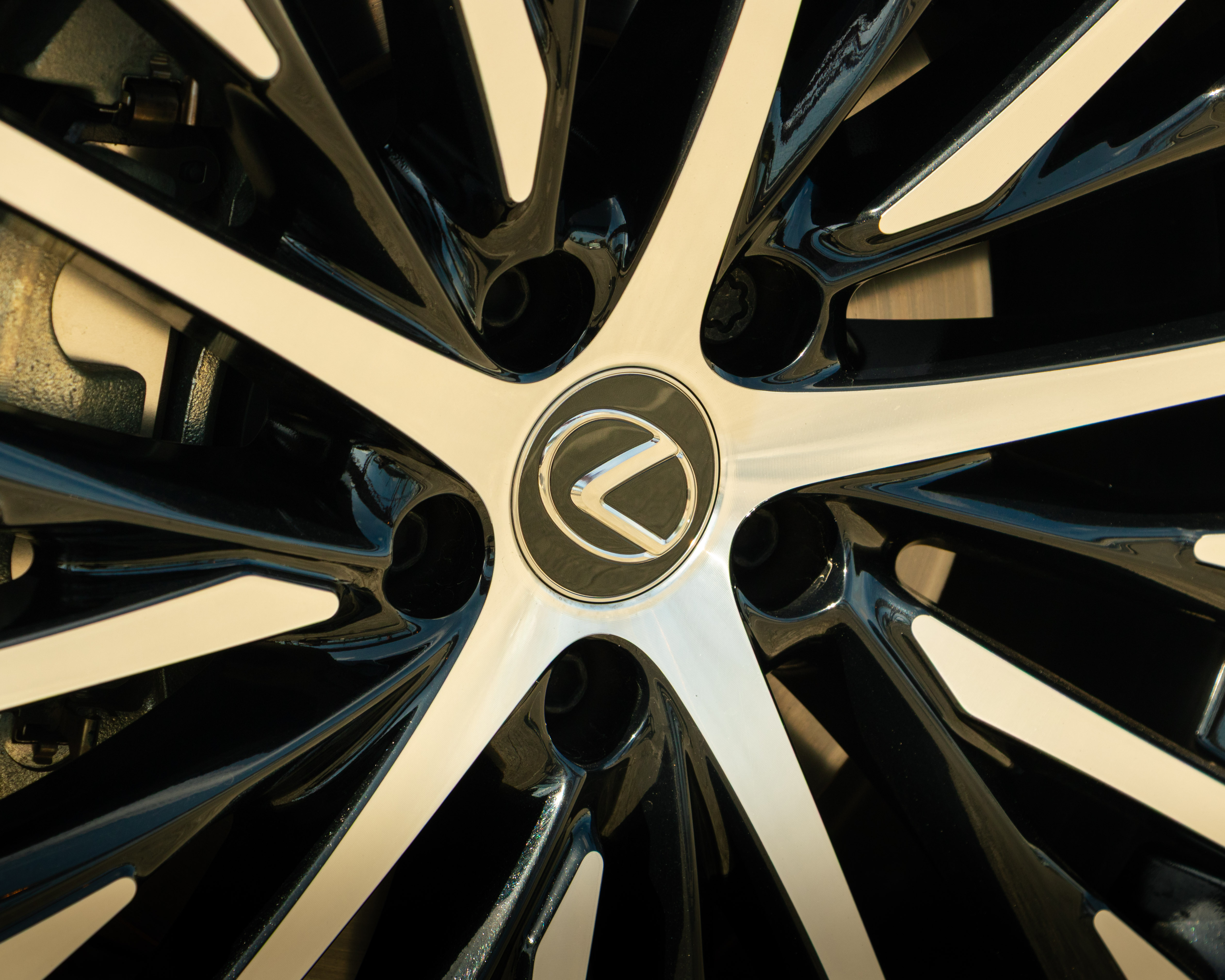 LEXUS RZ 450E RZ 450e Premium + Mala Eltrica (Monotone)