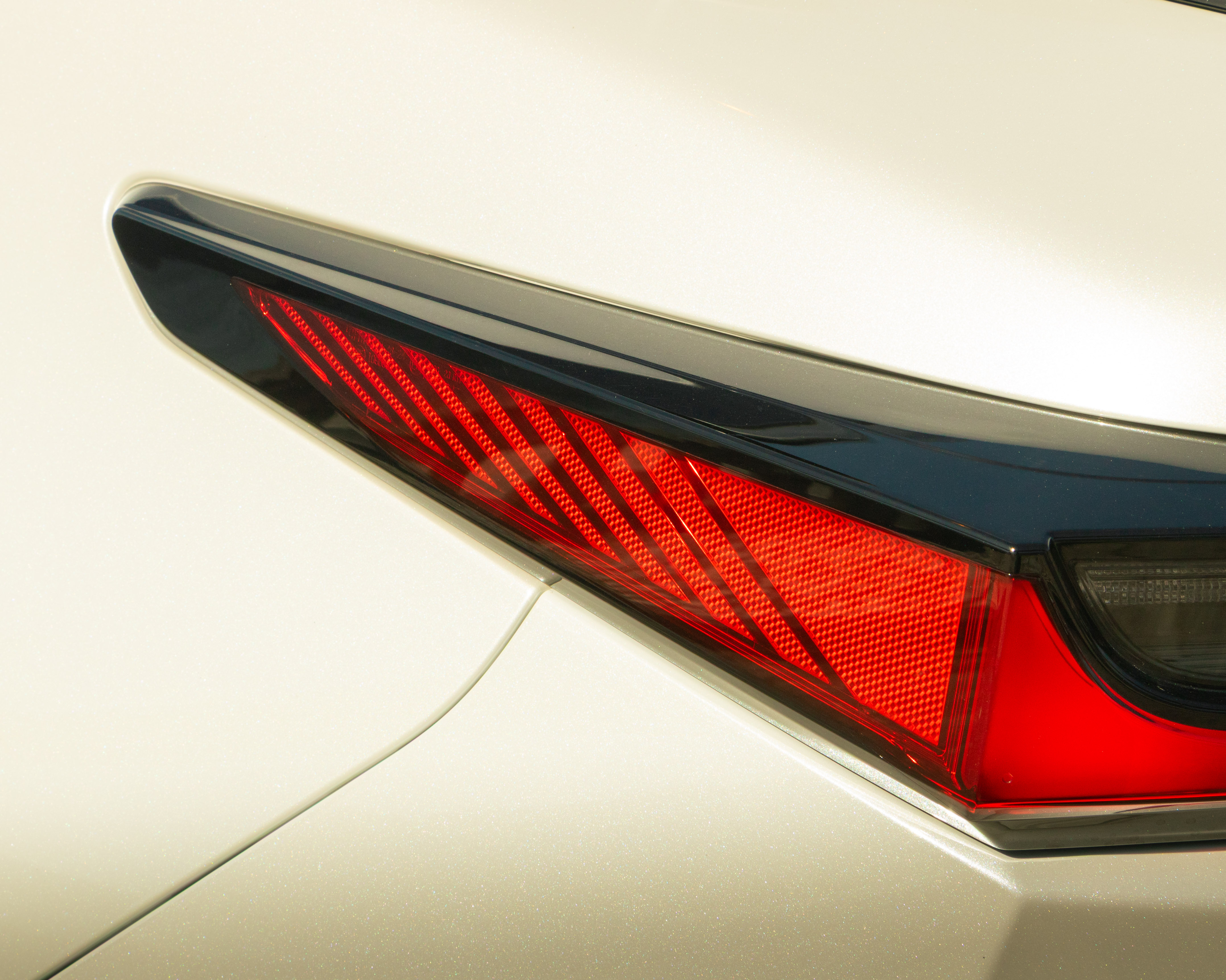 LEXUS RZ 450E RZ 450e Premium + Mala Eltrica (Monotone)